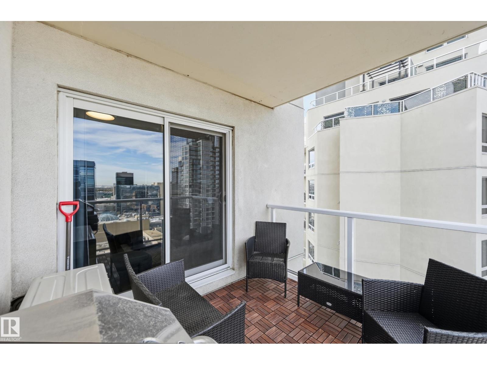 #2407 10410 102 Av Nw Property Photo 30
