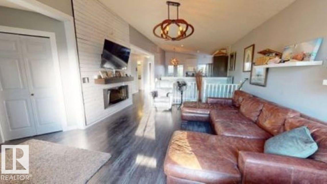 5126 Sportsview Dr Property Photo 4