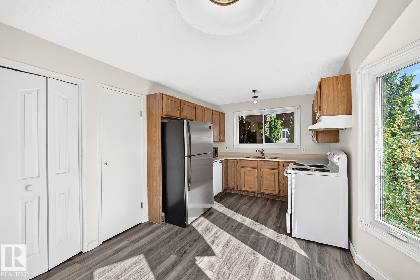 1020 60 St Nw Property Photo 5