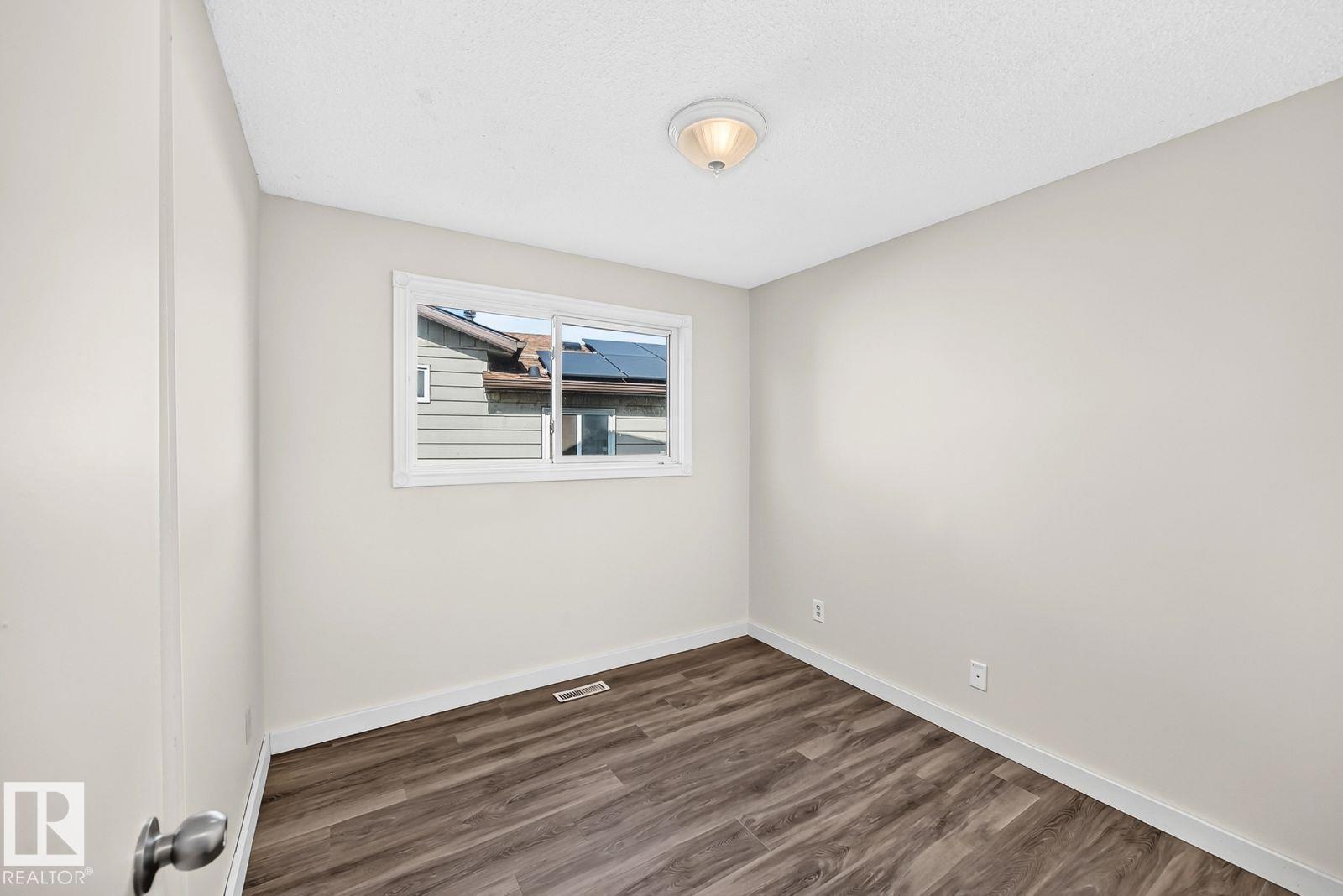 1020 60 St Nw Property Photo 19