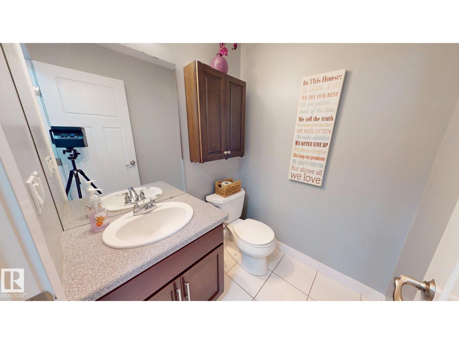 3885 Gallinger Lo Nw Property Photo 9