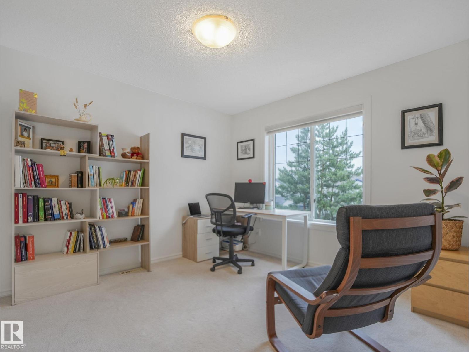 167 Hayward Cr Nw Property Photo 23