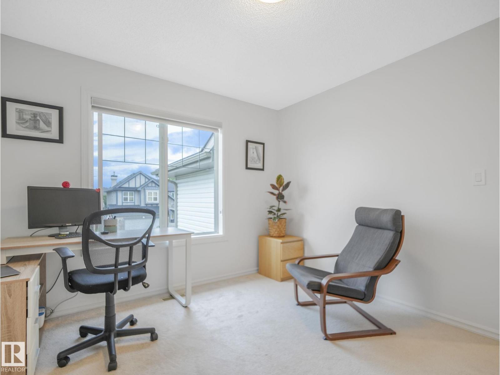 167 Hayward Cr Nw Property Photo 24