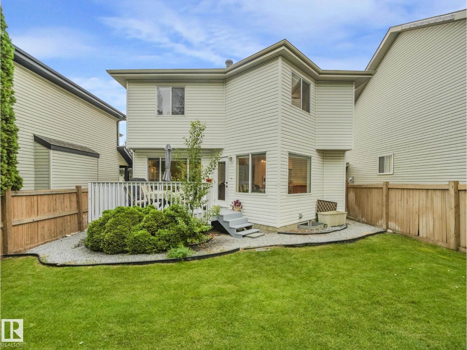 167 Hayward Cr Nw Property Photo 40