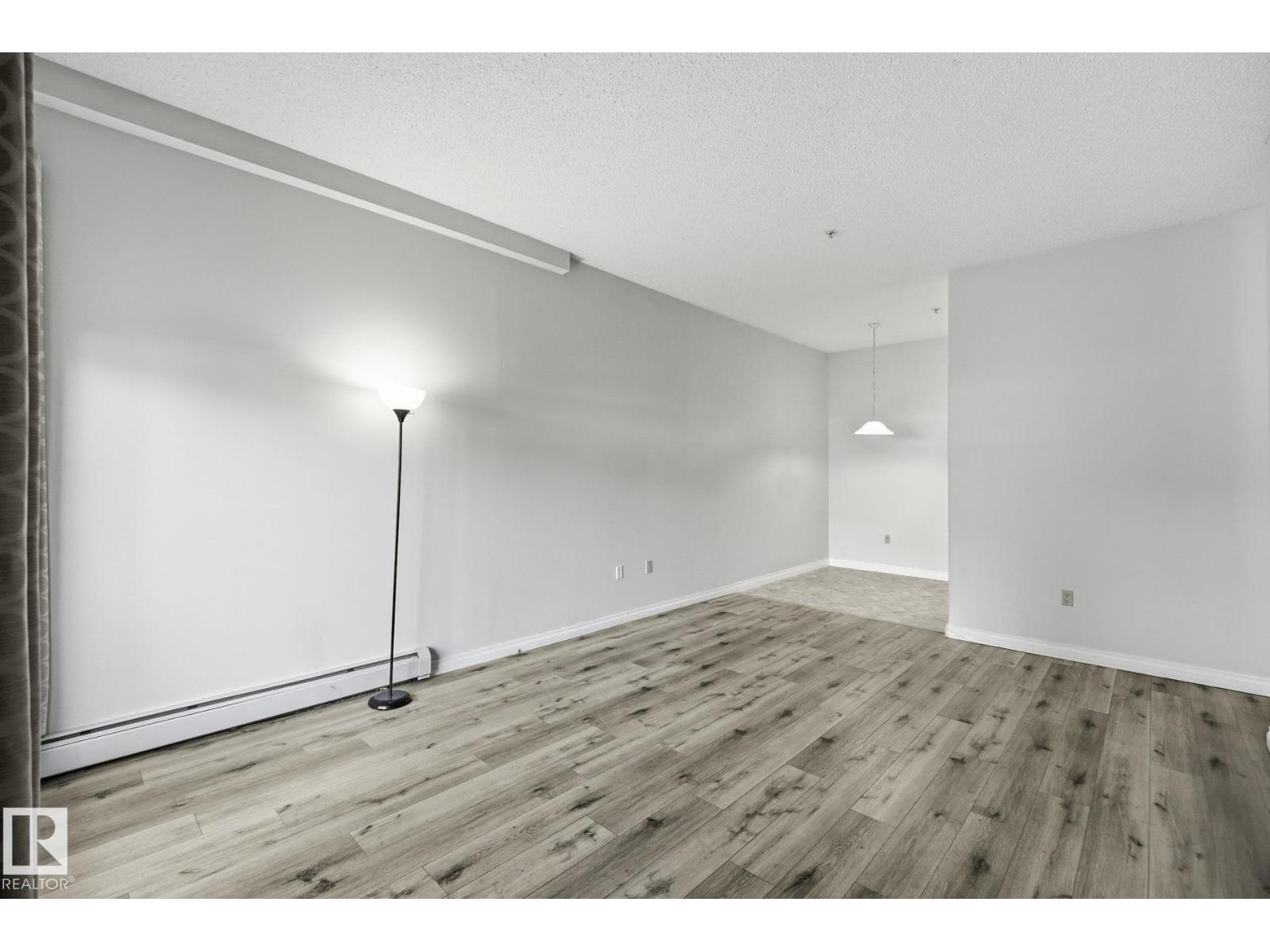 11446 40 Av Nw Nw Property Photo 14