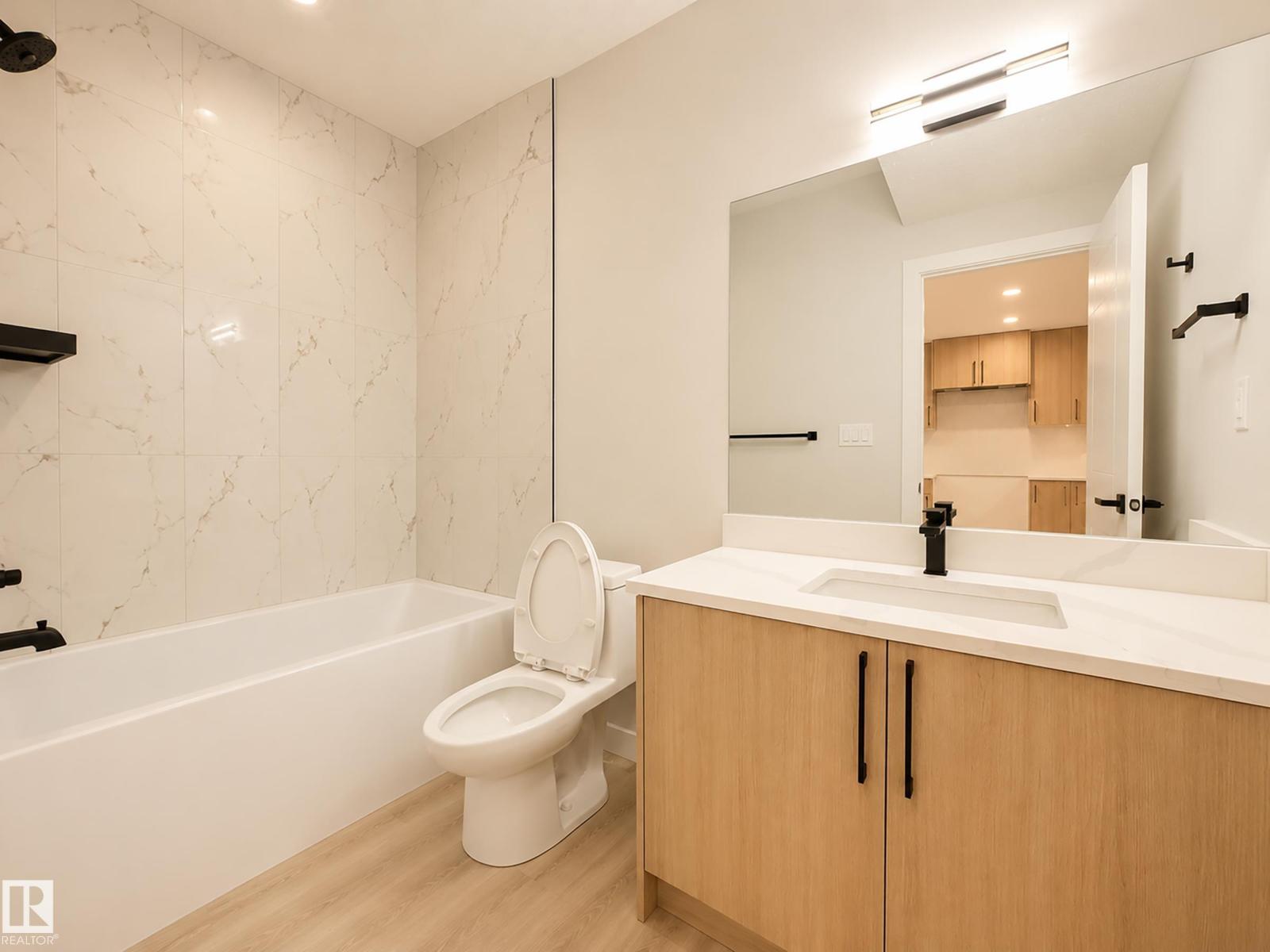 10627 149 St Nw Property Photo 30