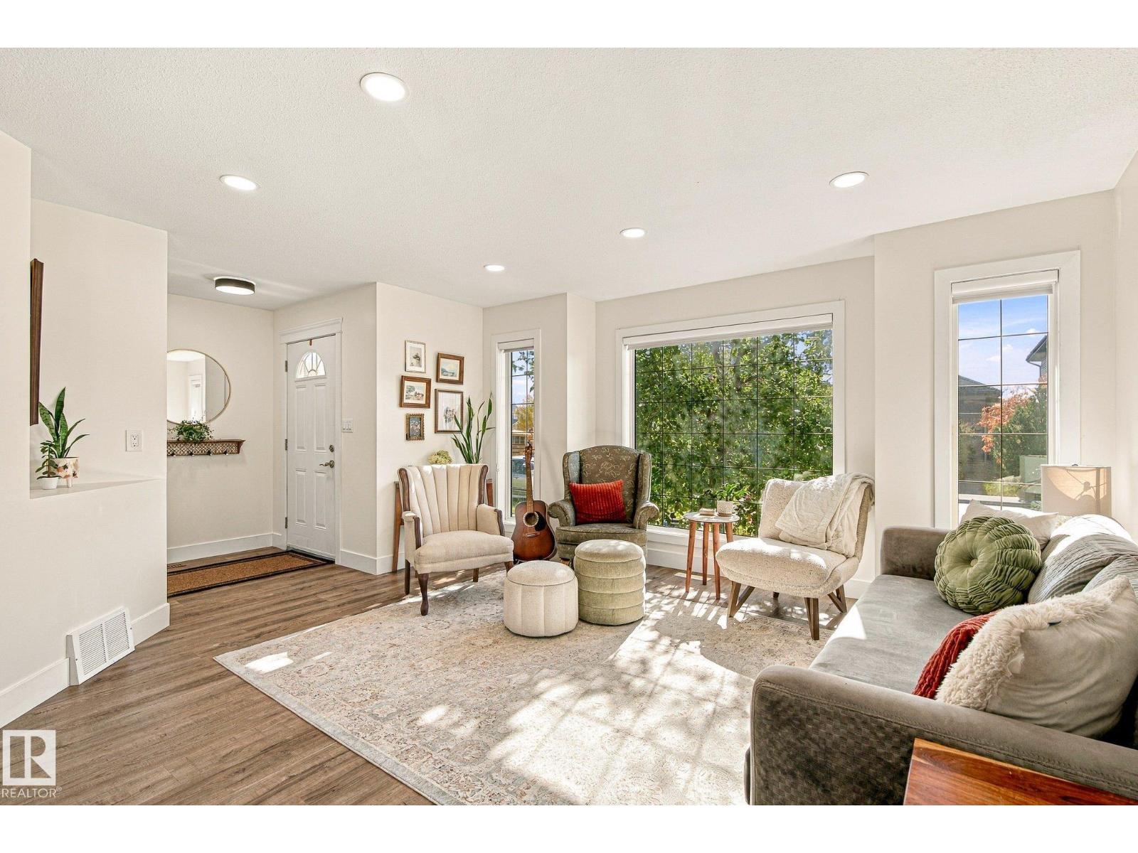 1908 36 Av Nw Property Photo 4