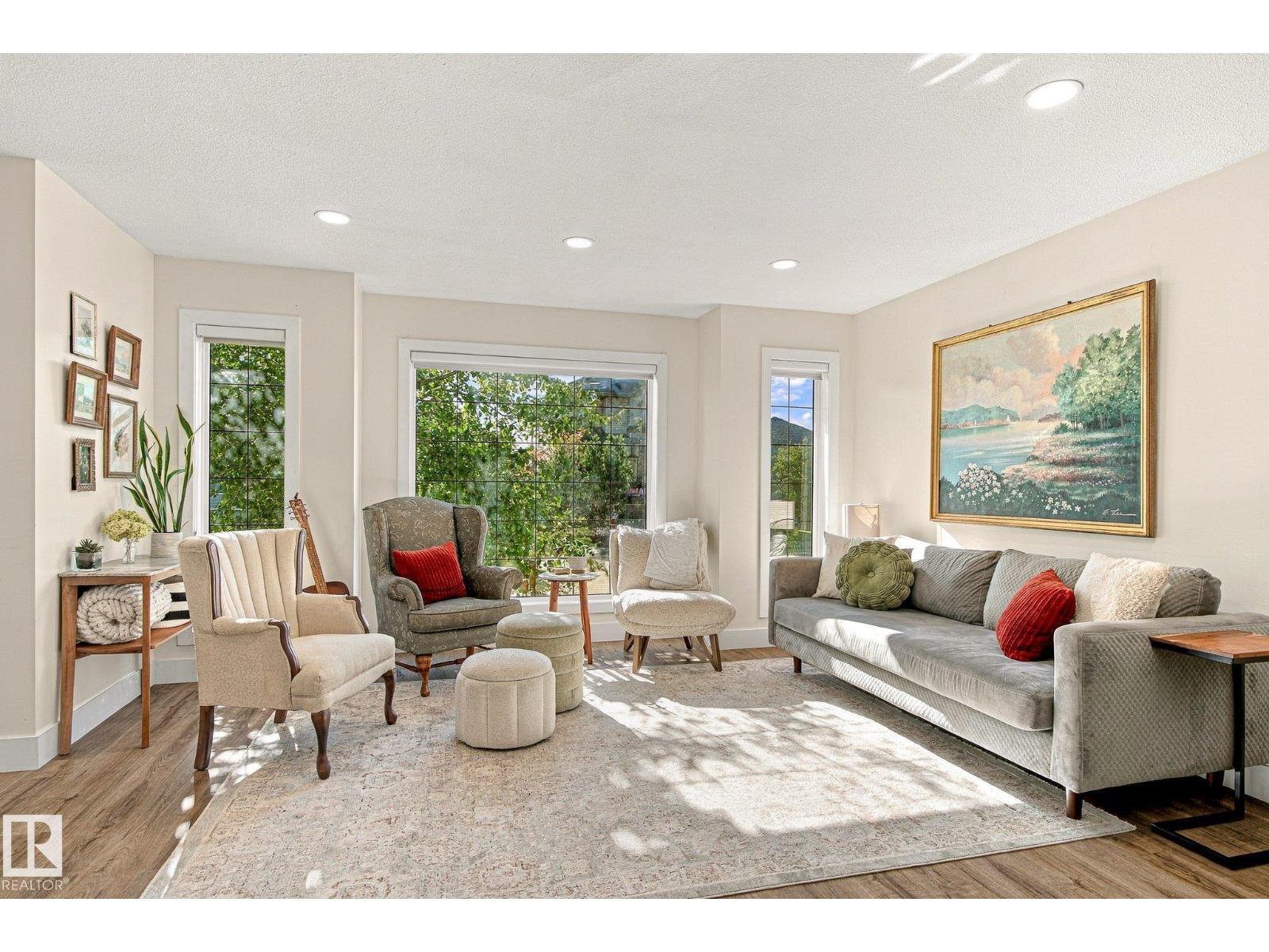 1908 36 Av Nw Property Photo 5