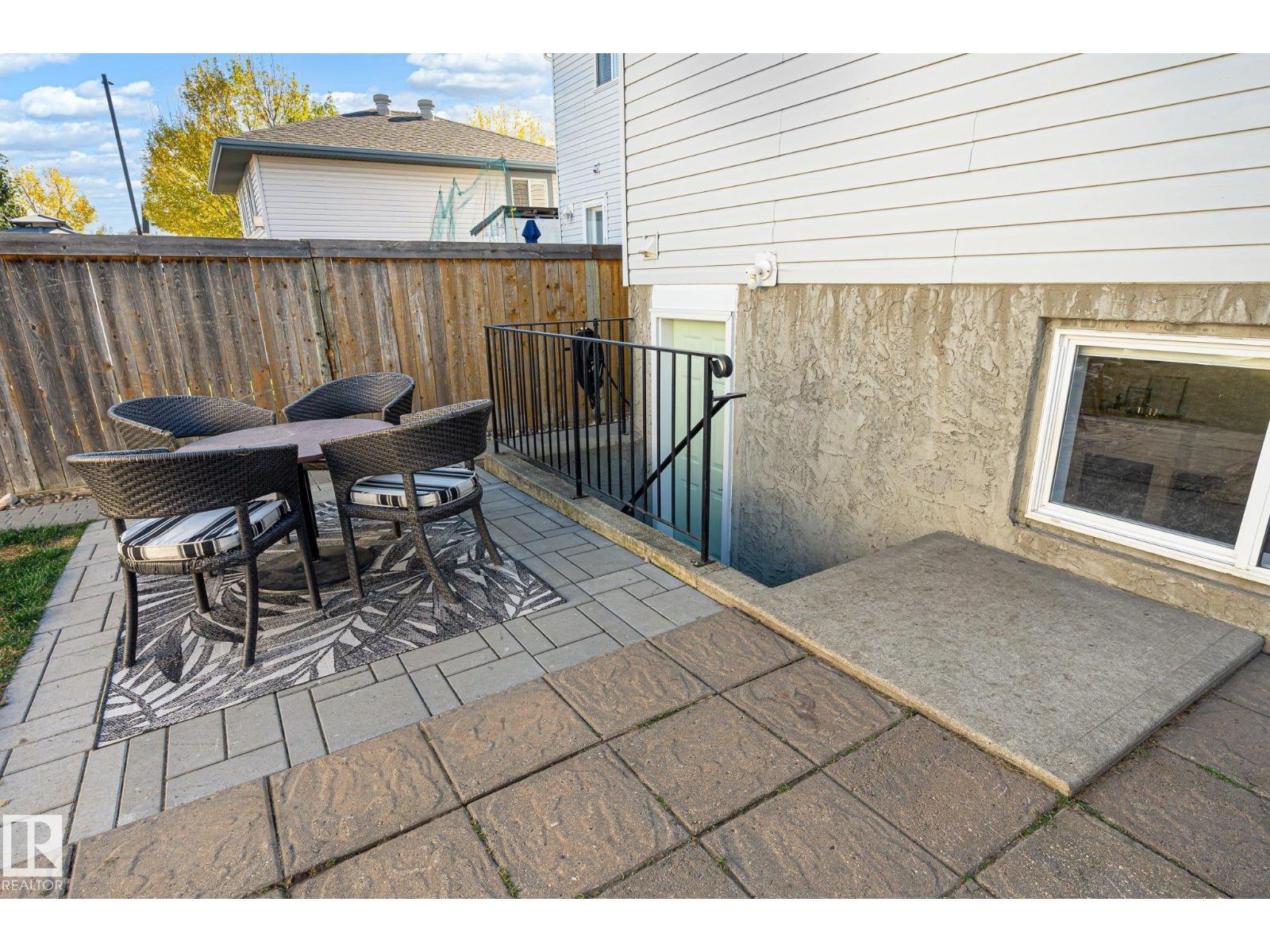 1908 36 Av Nw Property Photo 36