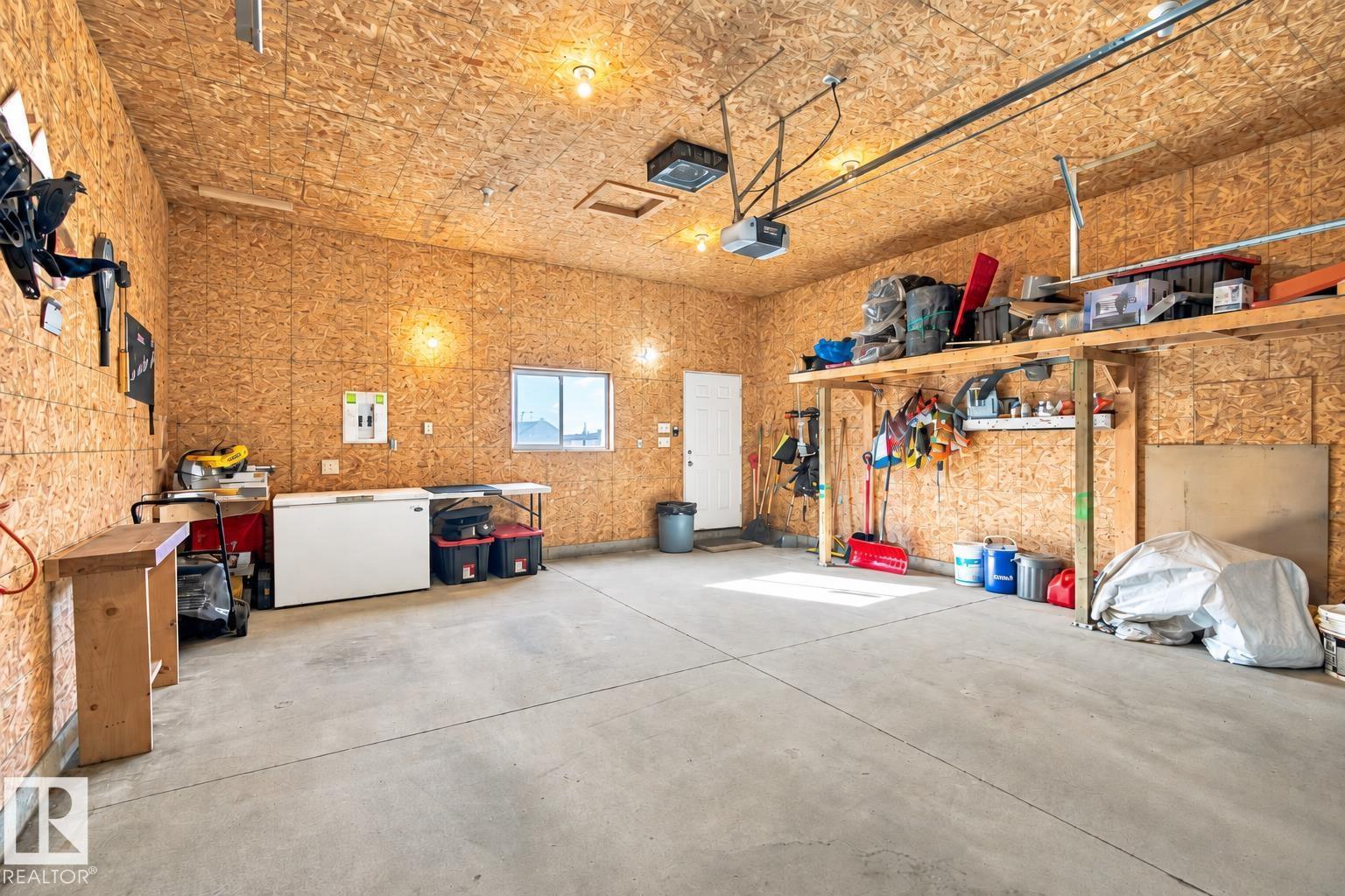 1908 36 Av Nw Property Photo 38
