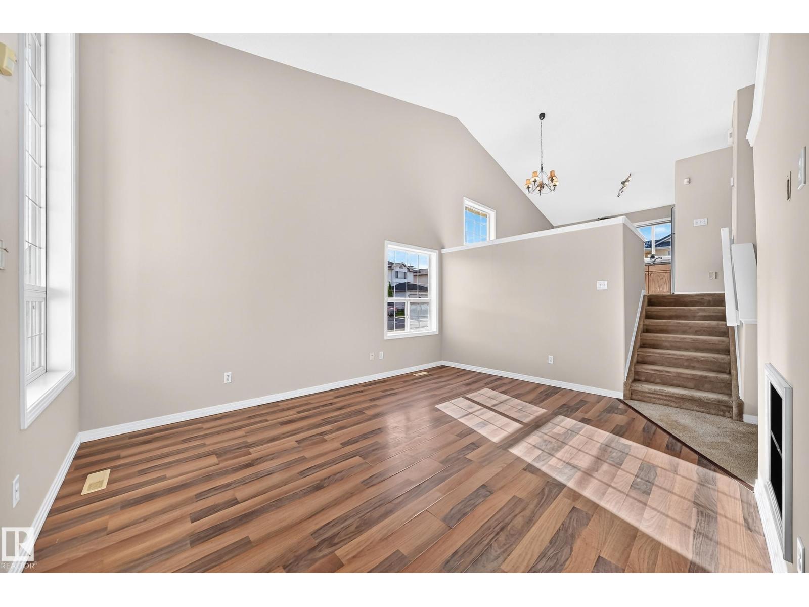 15104 45 St Nw Property Photo 32