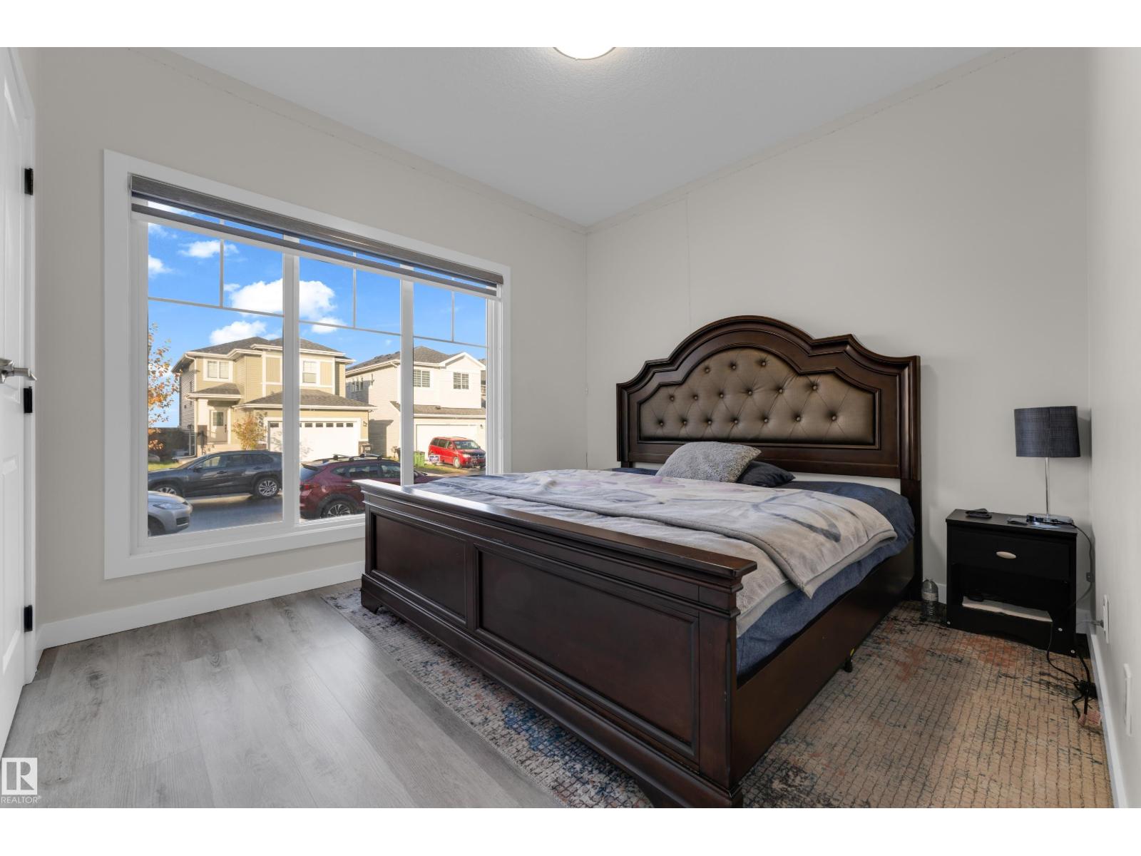6019 180 Av Nw Property Photo 9