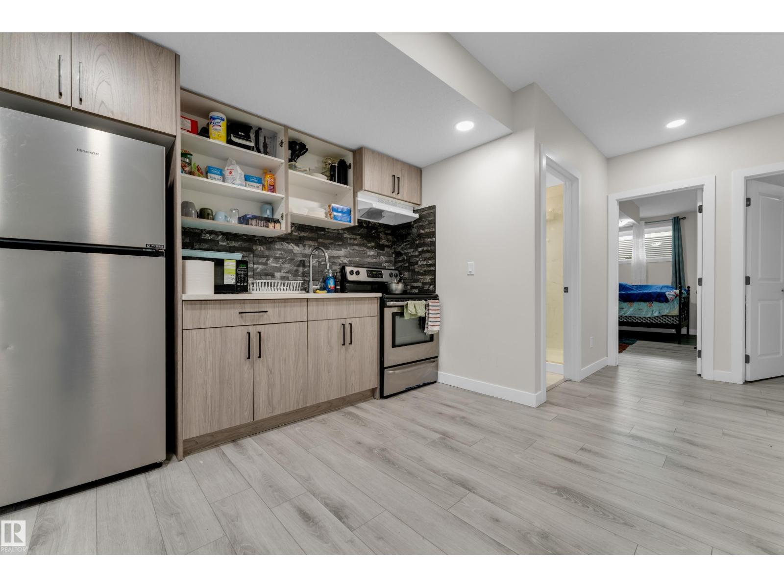 6019 180 Av Nw Property Photo 37
