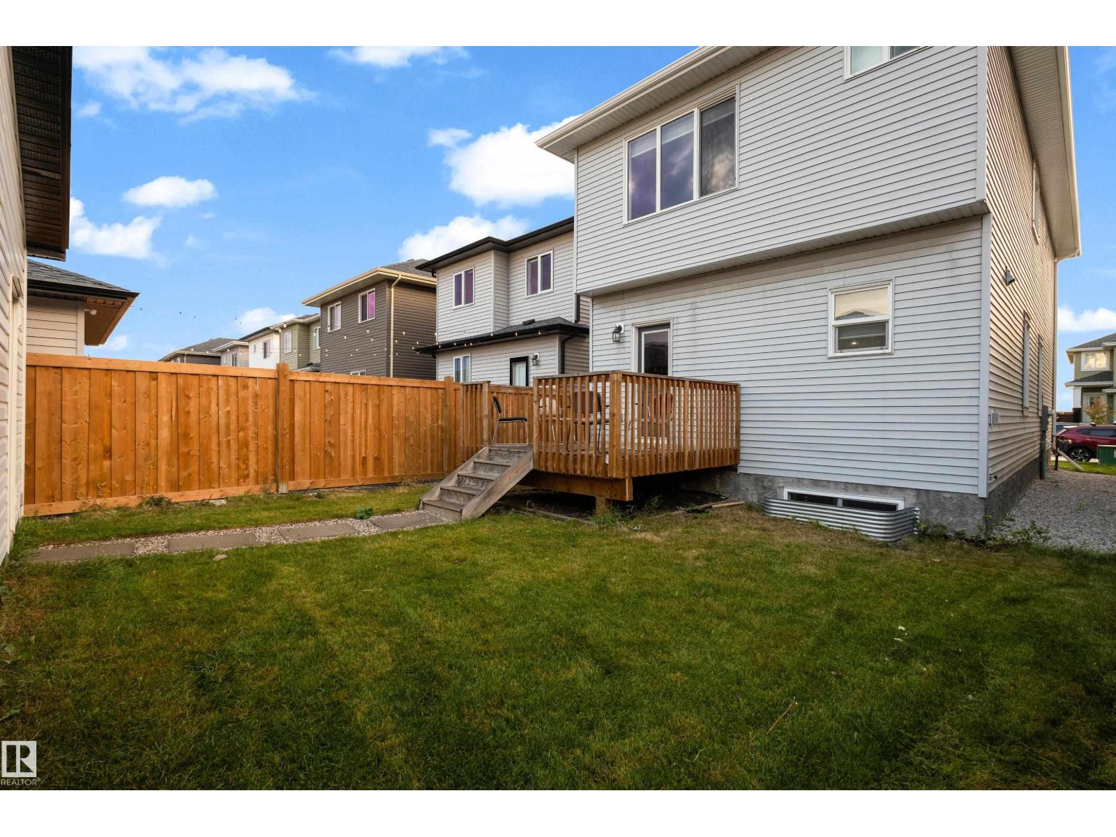 6019 180 Av Nw Property Photo 45