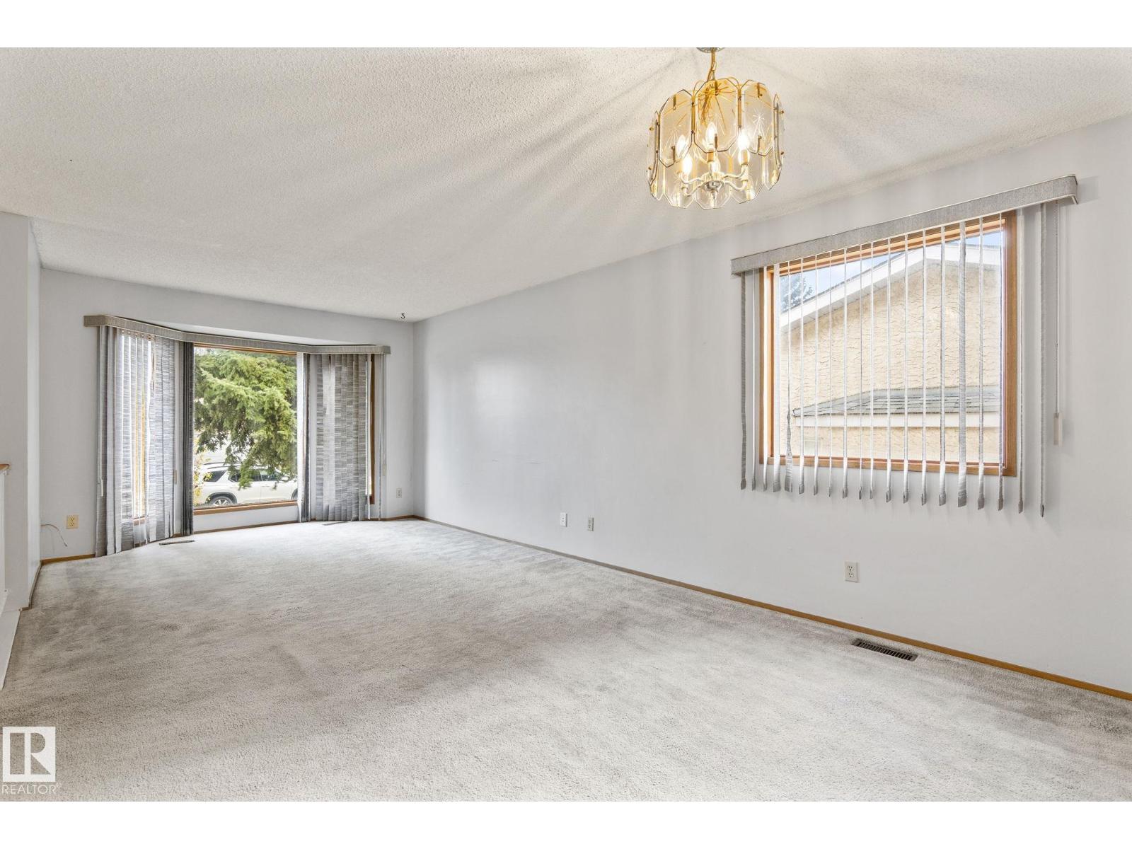1416 49a St Nw Property Photo 3