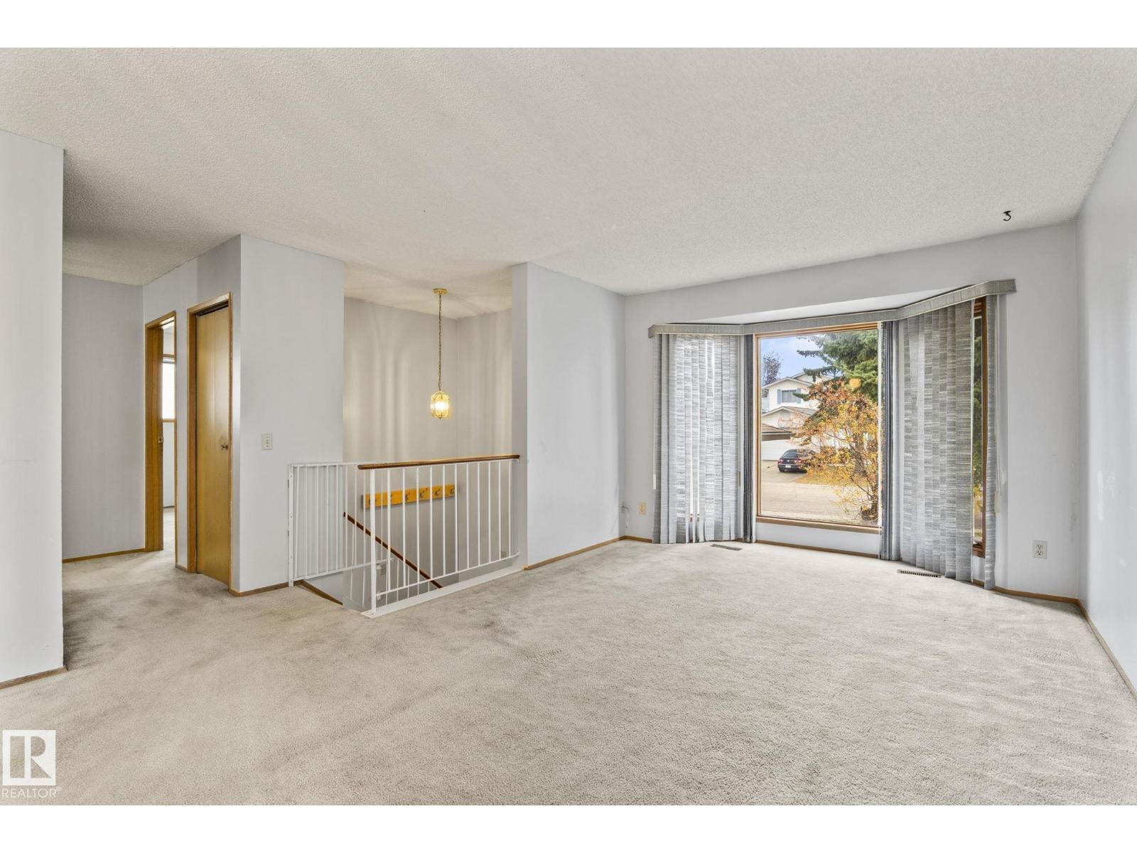 1416 49a St Nw Property Photo 4