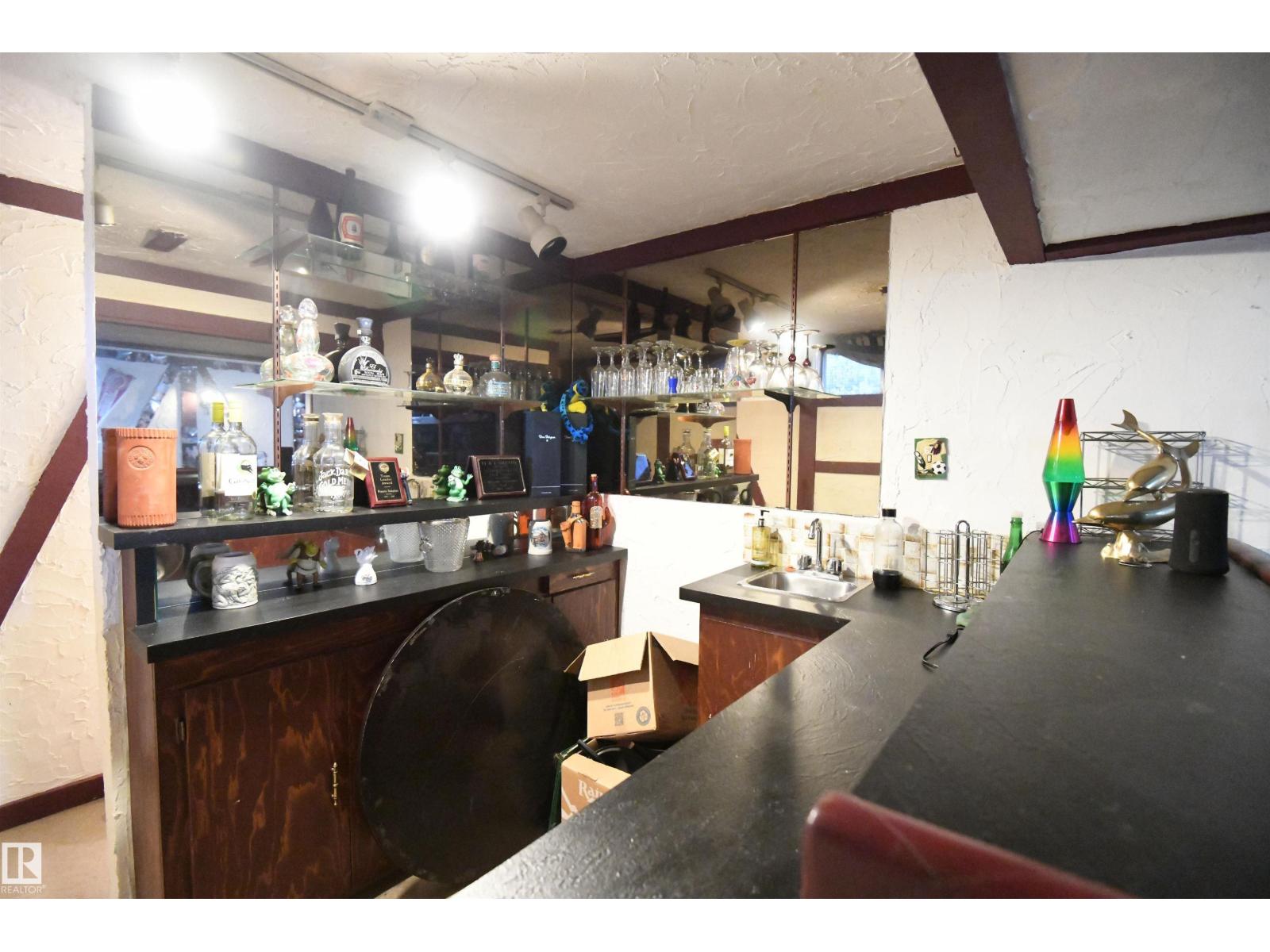 15962 106 Av Nw Property Photo 18