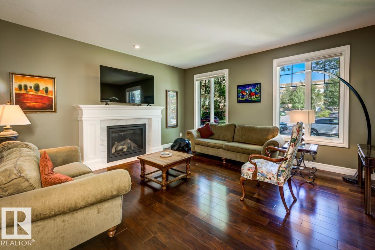 8935 84 Av Nw Property Photo 7