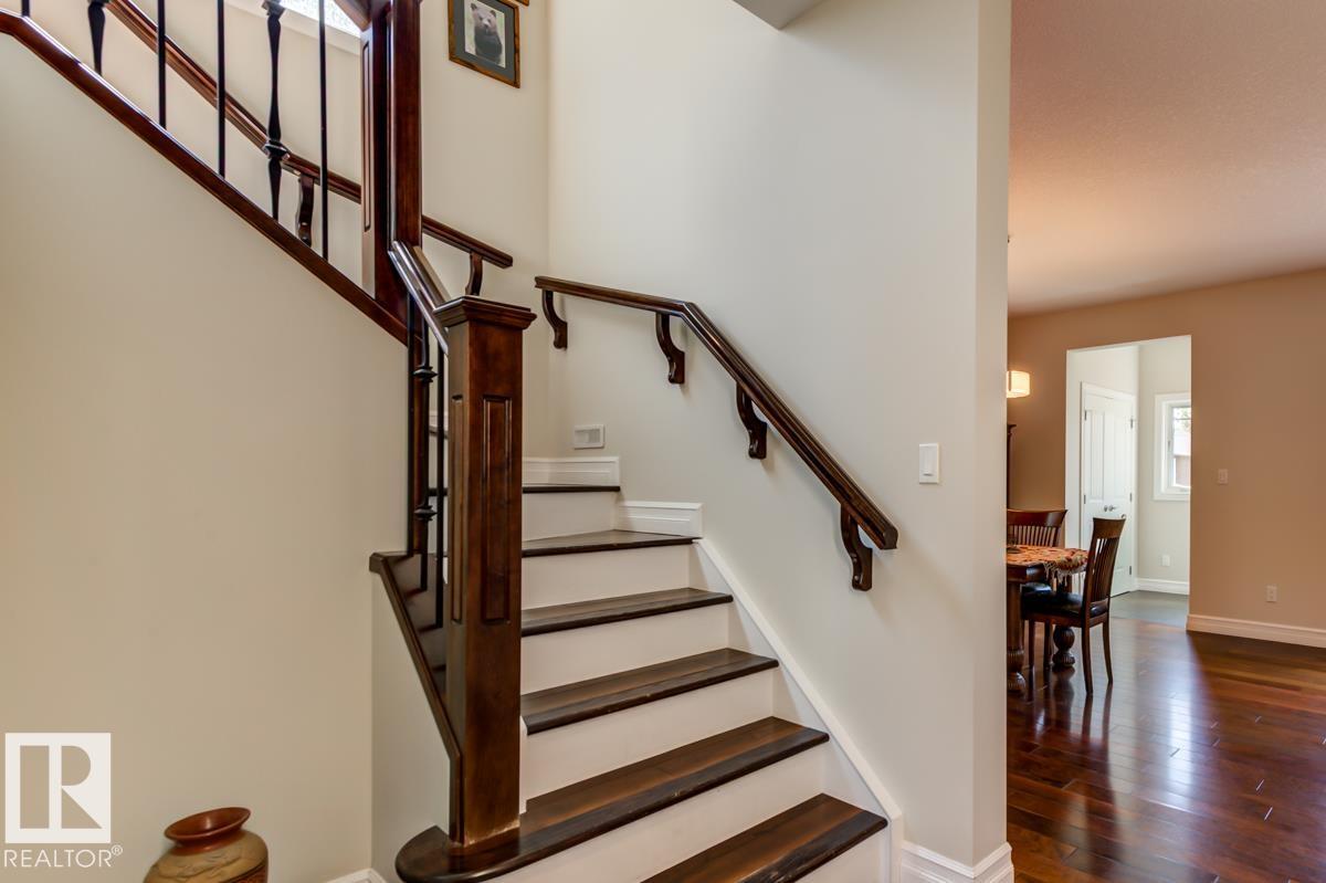 8935 84 Av Nw Property Photo 12