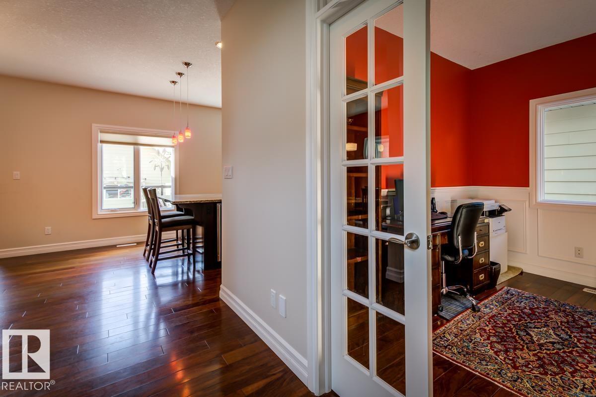 8935 84 Av Nw Property Photo 13