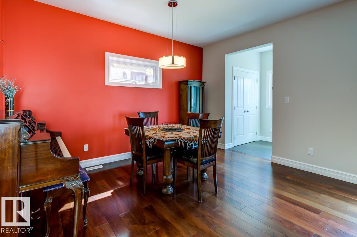 8935 84 Av Nw Property Photo 17