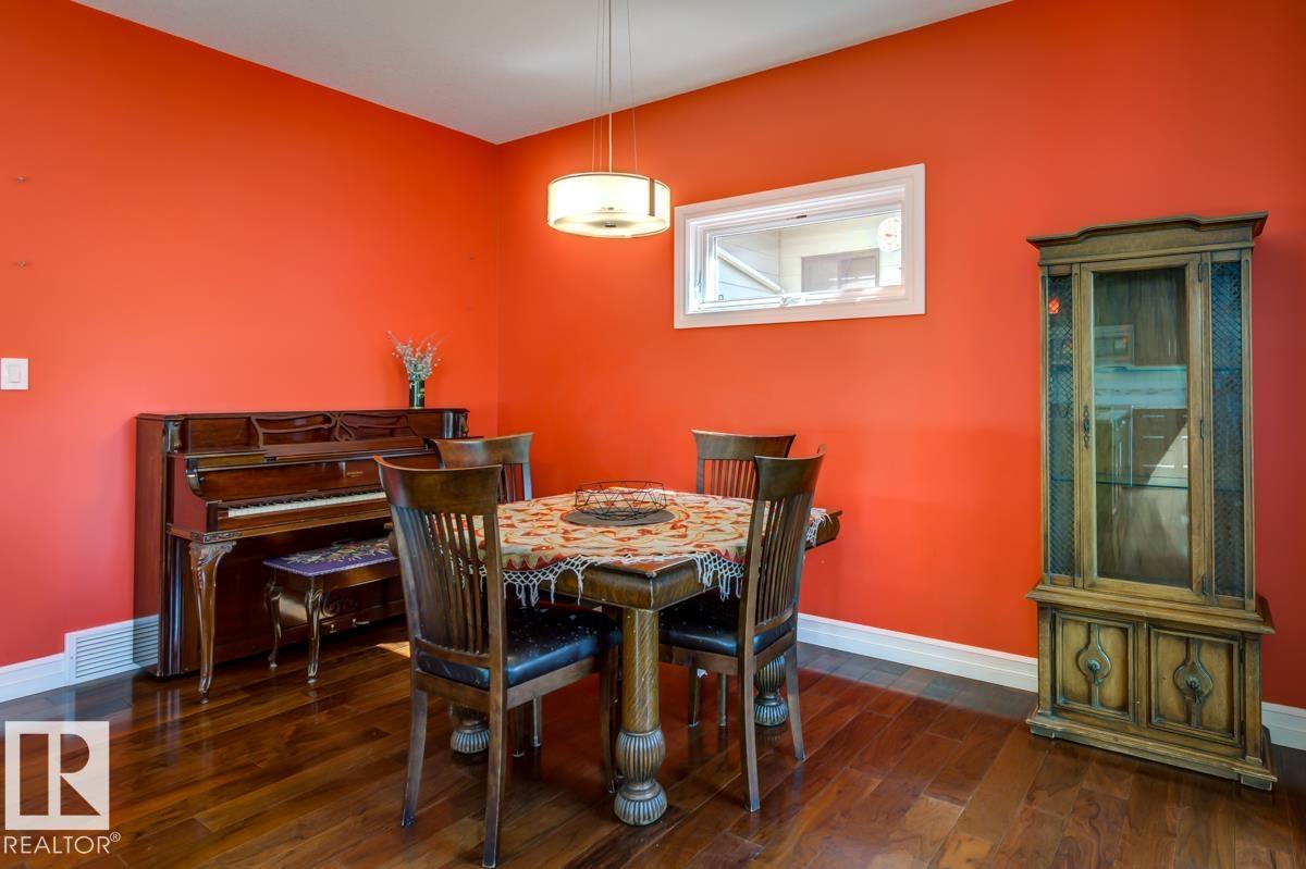 8935 84 Av Nw Property Photo 18