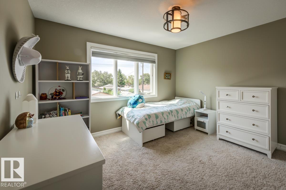 8935 84 Av Nw Property Photo 26