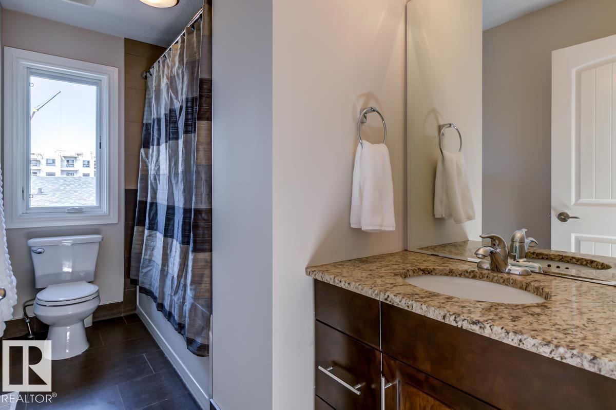 8935 84 Av Nw Property Photo 33