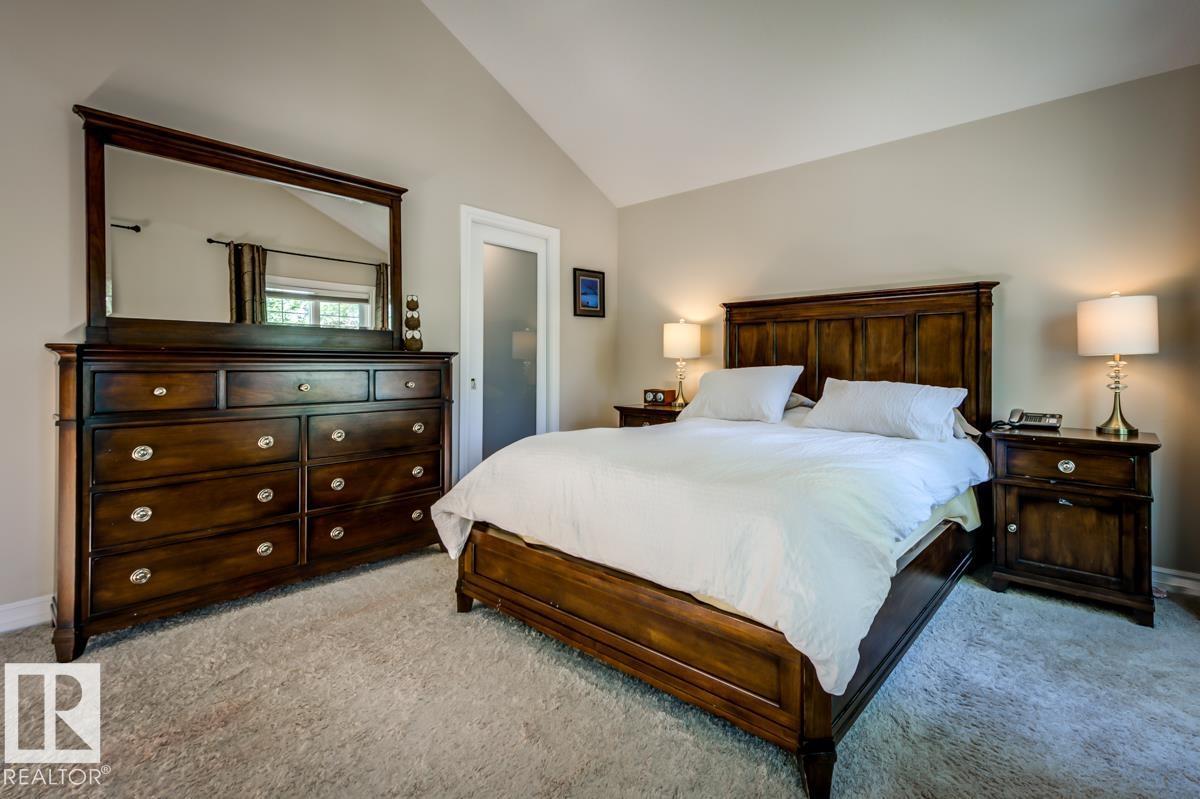 8935 84 Av Nw Property Photo 46