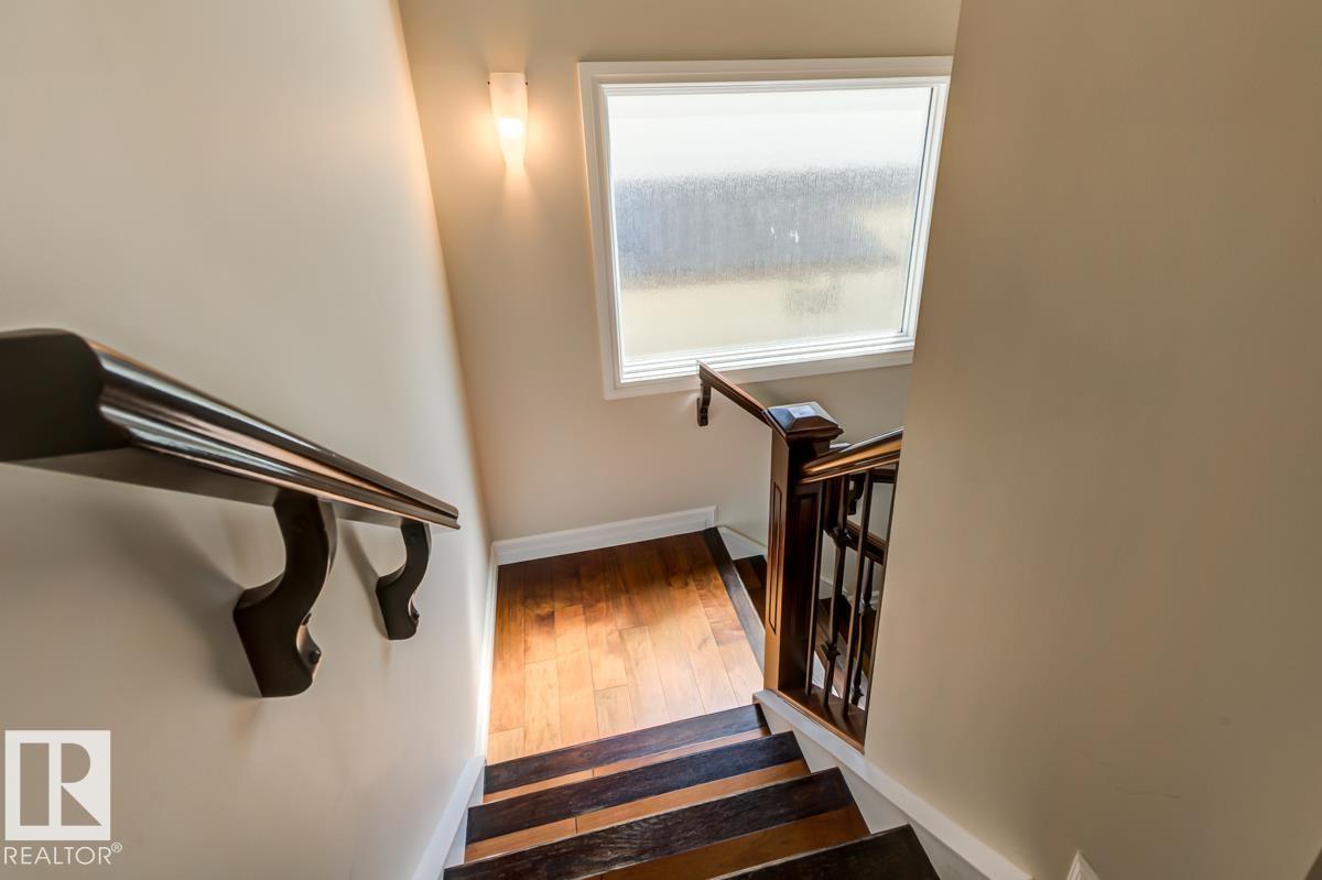 8935 84 Av Nw Property Photo 47