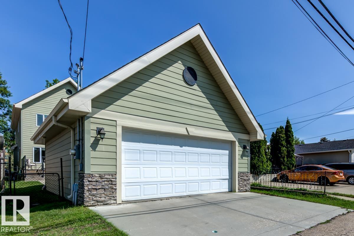 8935 84 Av Nw Property Photo 56