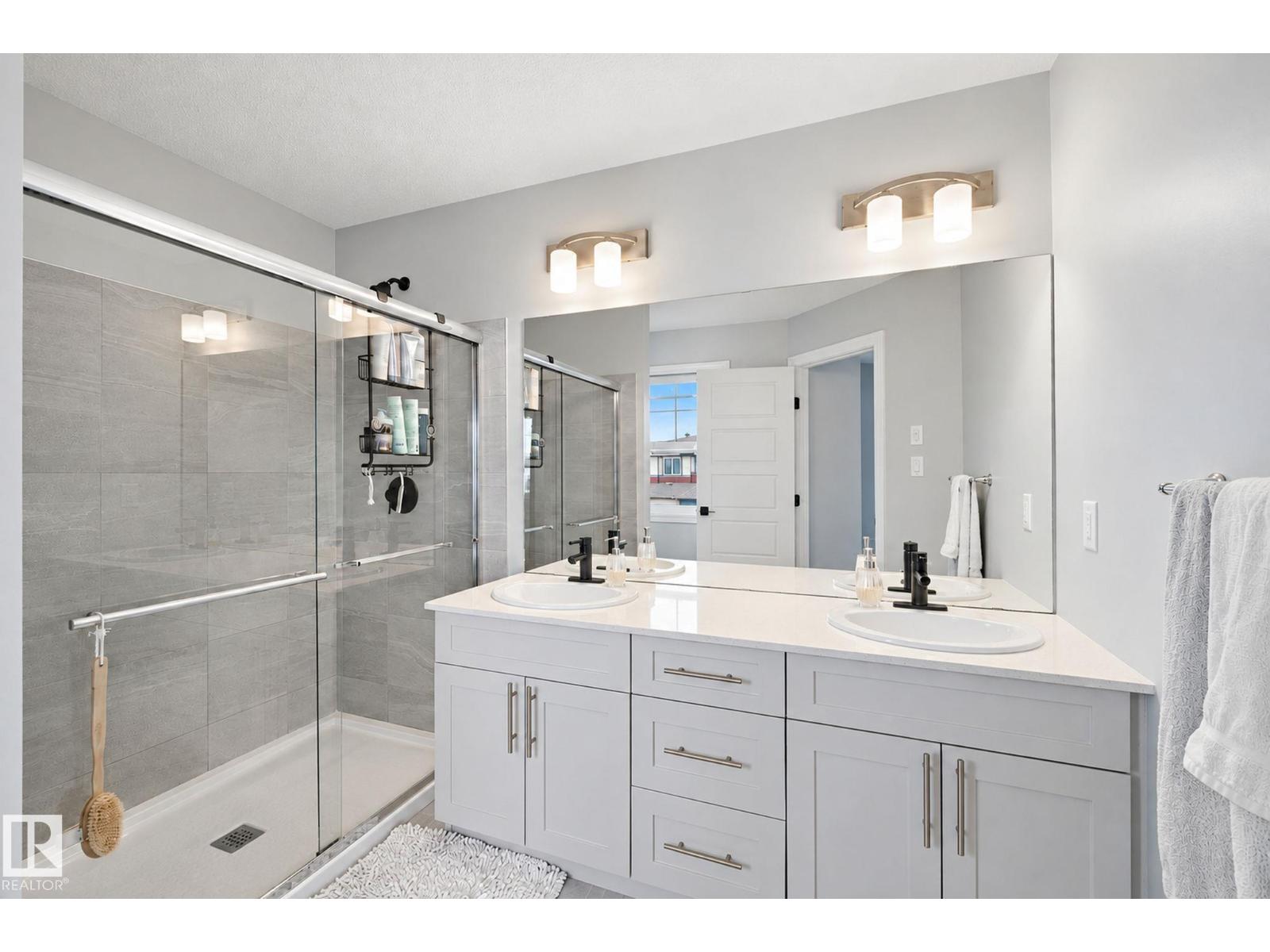 818 Cavanagh He Sw Property Photo 16