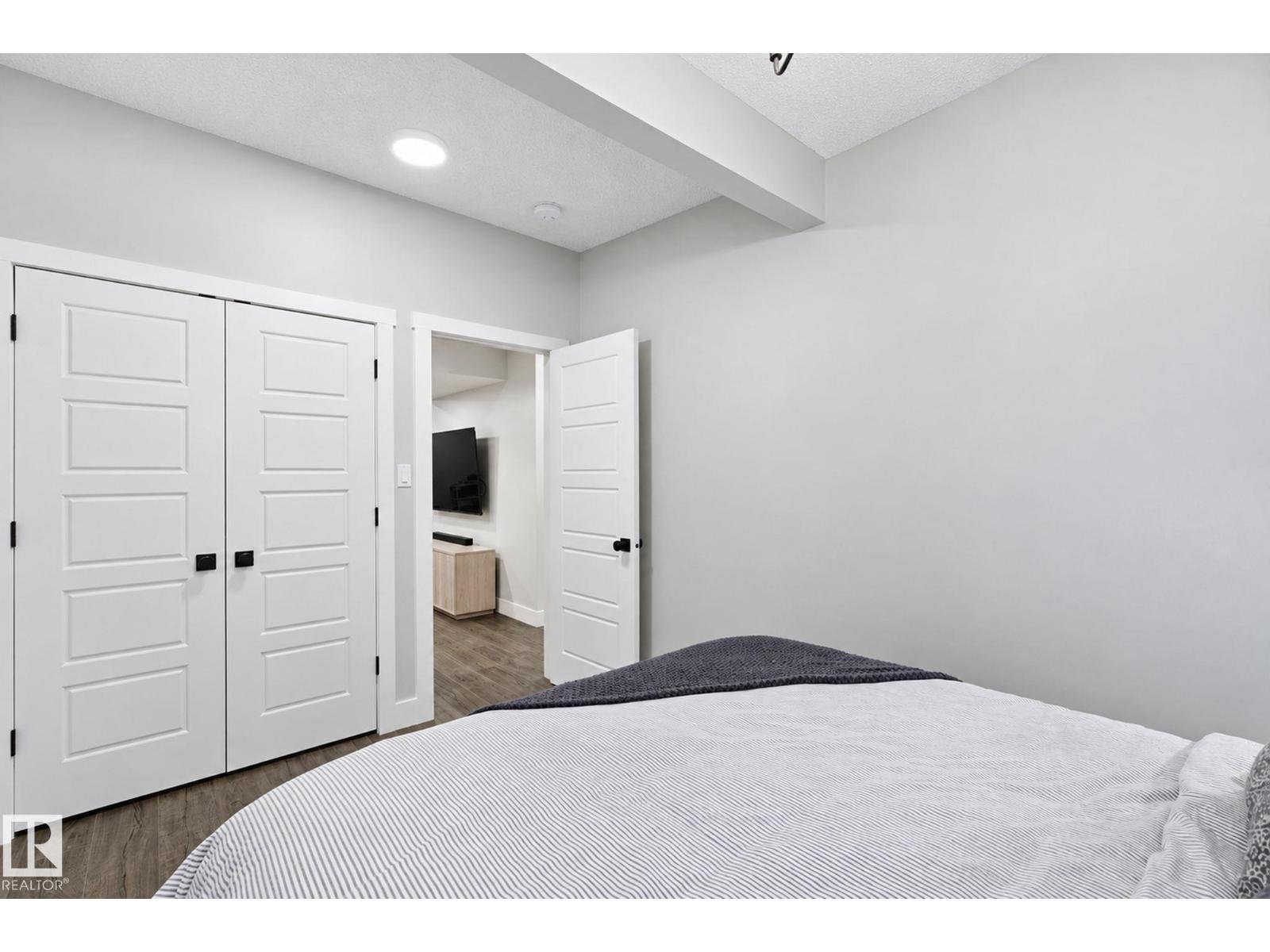 818 Cavanagh He Sw Property Photo 28