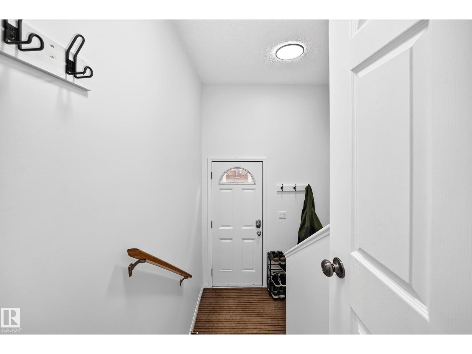 10015b 97 Av Property Photo 23