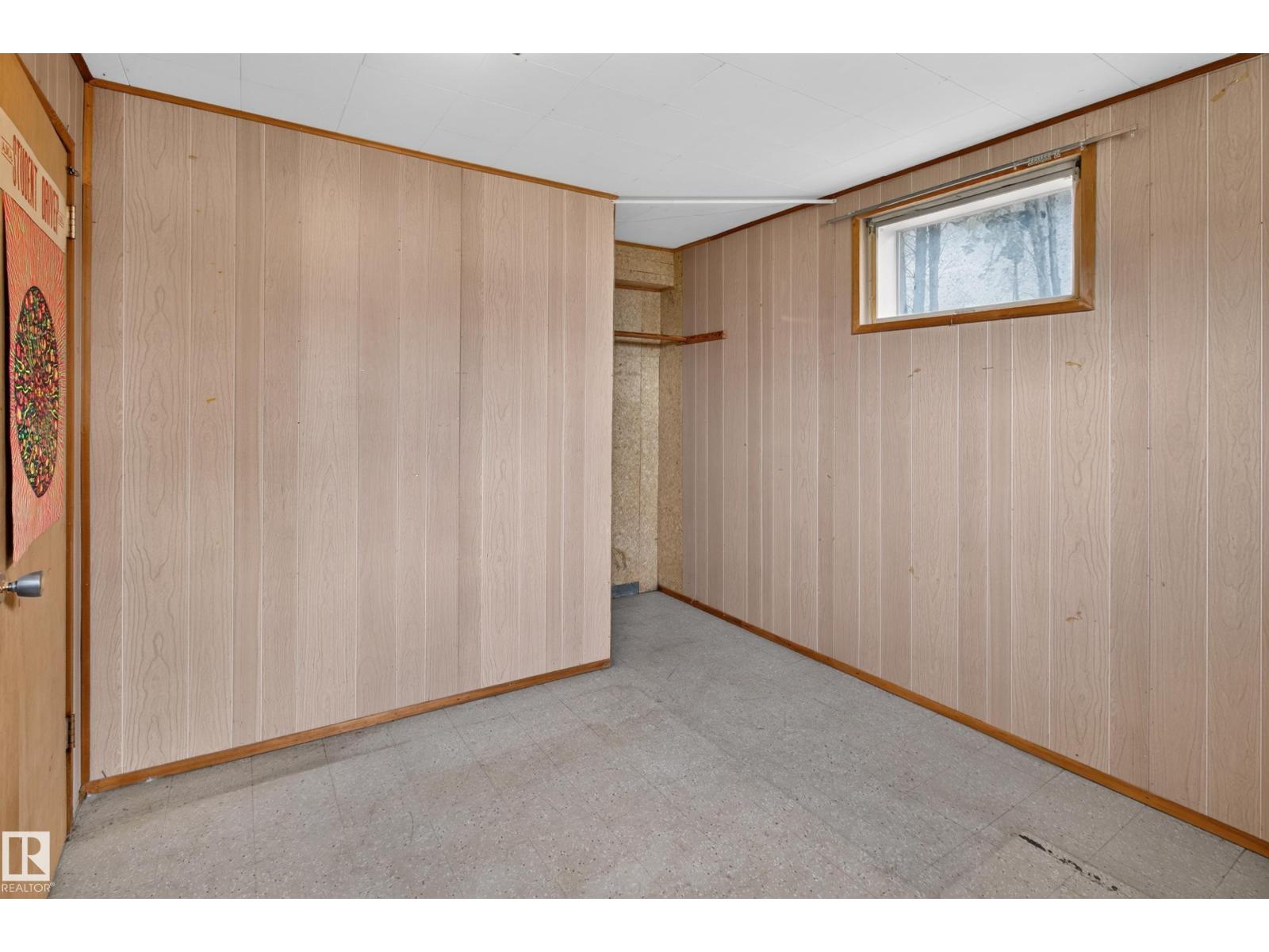 6321 104 Av Nw Property Photo 29