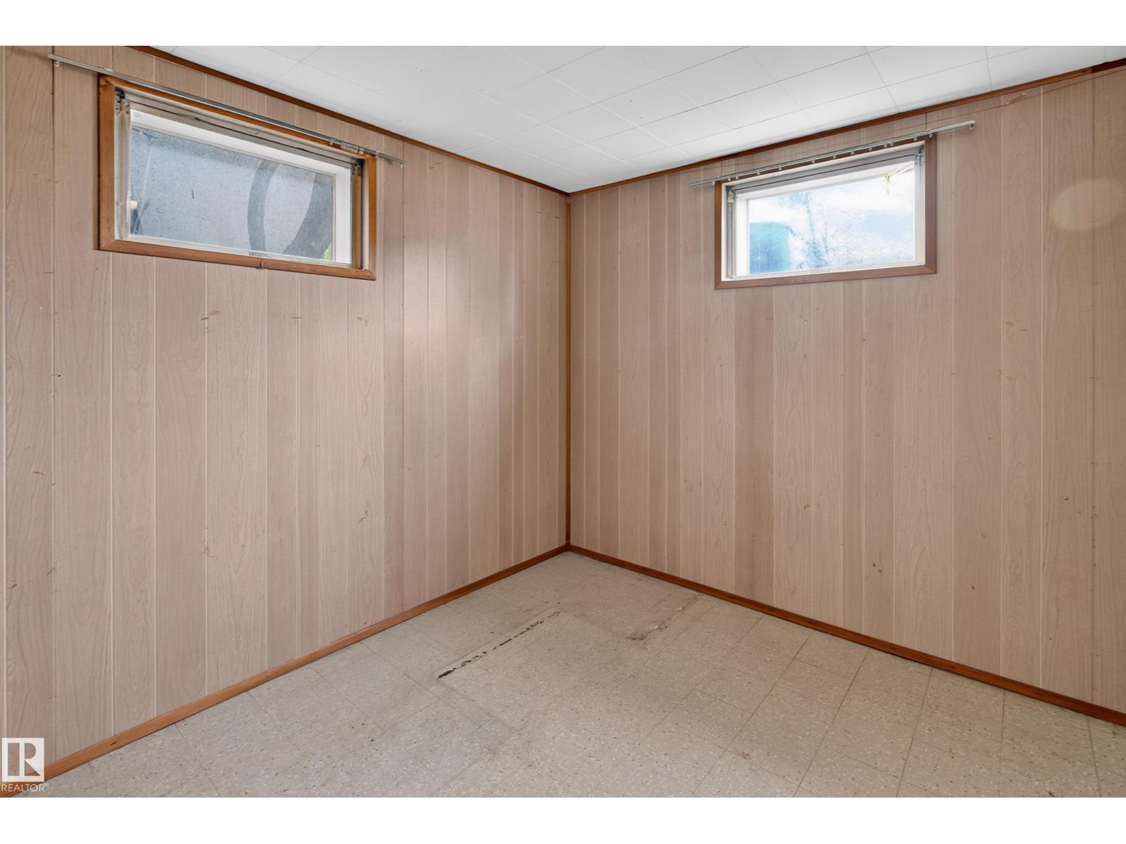 6321 104 Av Nw Property Photo 30