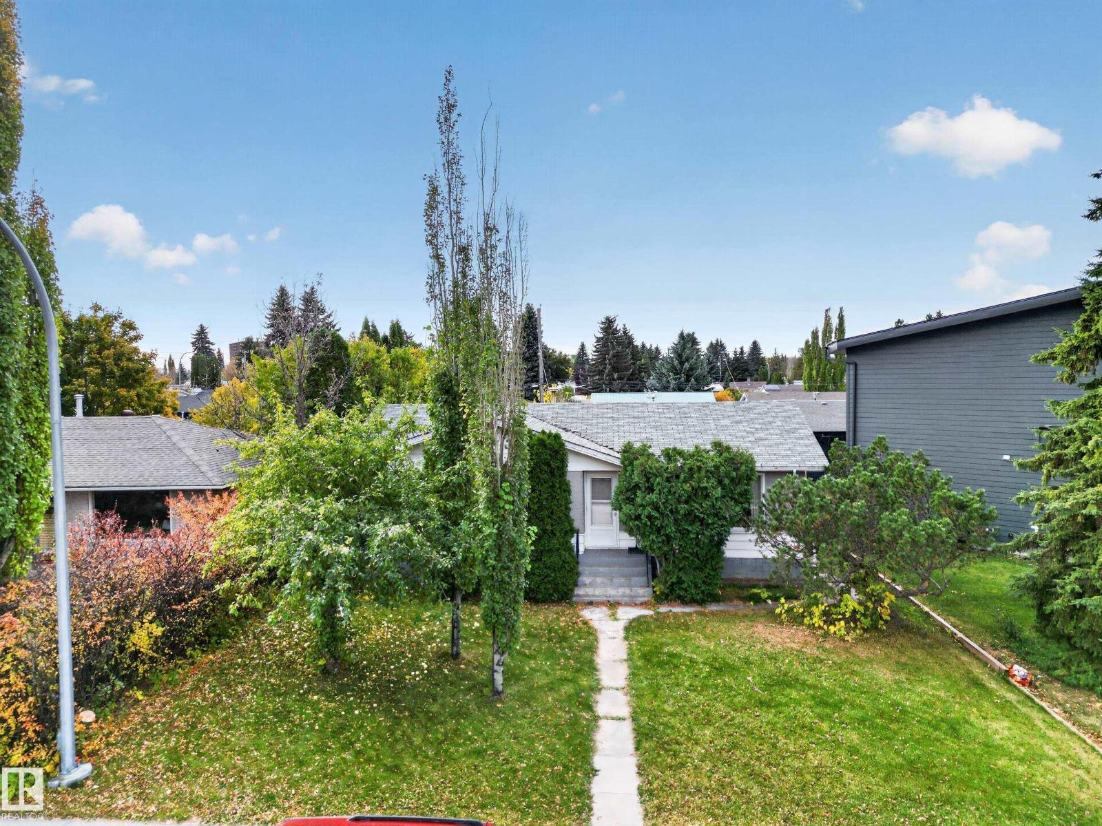 6321 104 Av Nw Property Photo 38