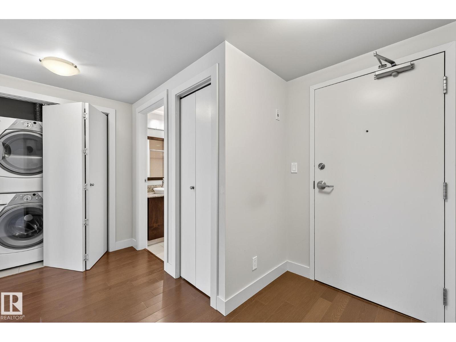 #203 10046 117 St Nw Property Photo 8