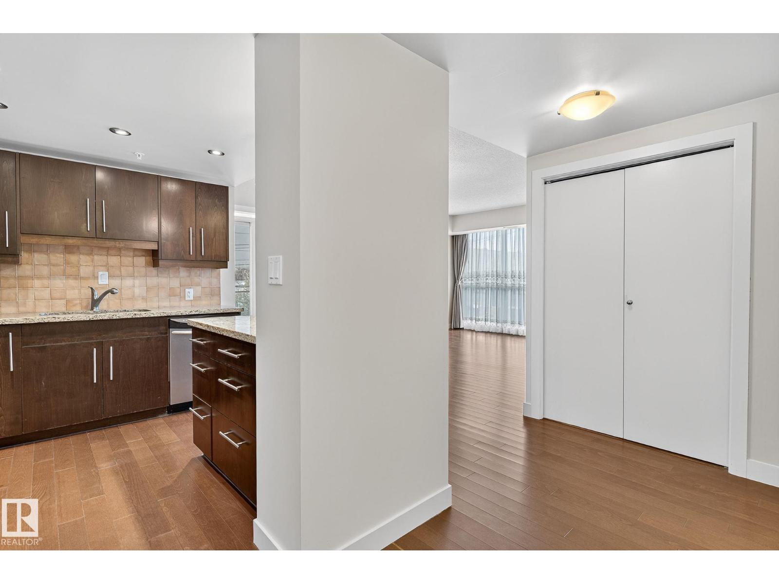 #203 10046 117 St Nw Property Photo 19