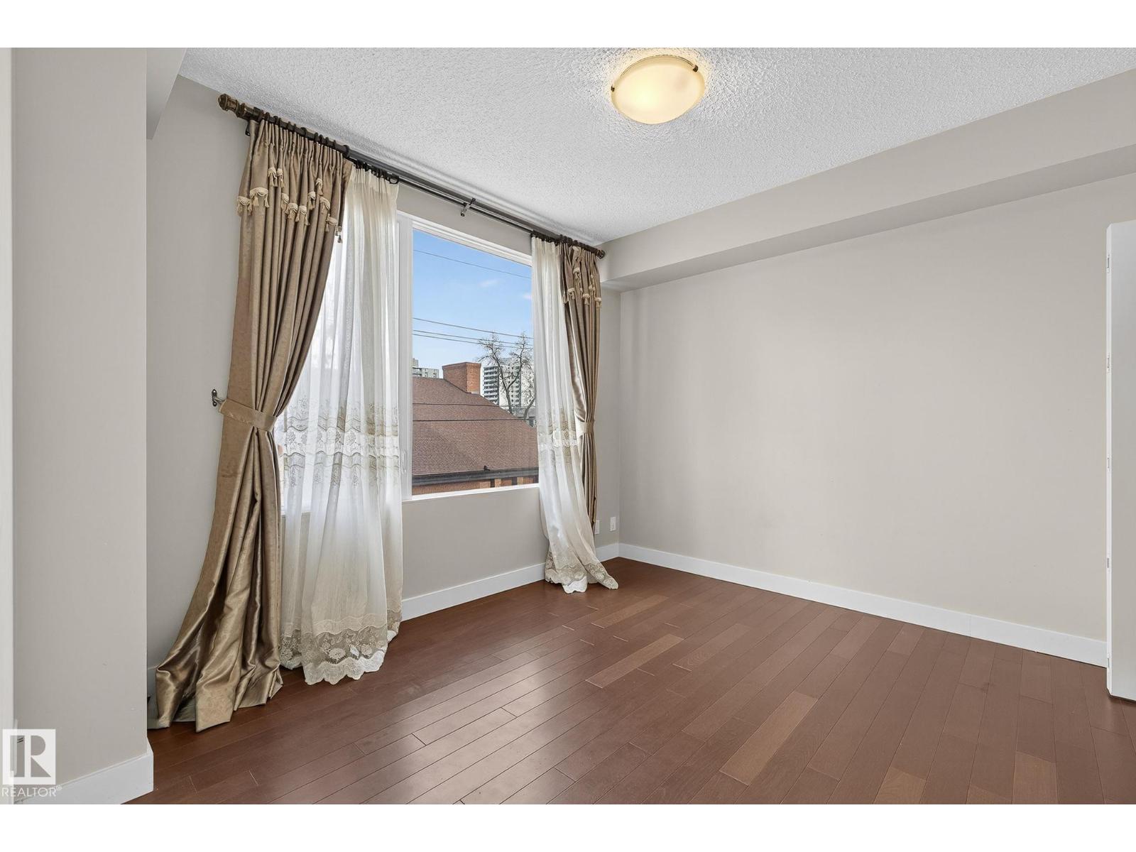 #203 10046 117 St Nw Property Photo 25