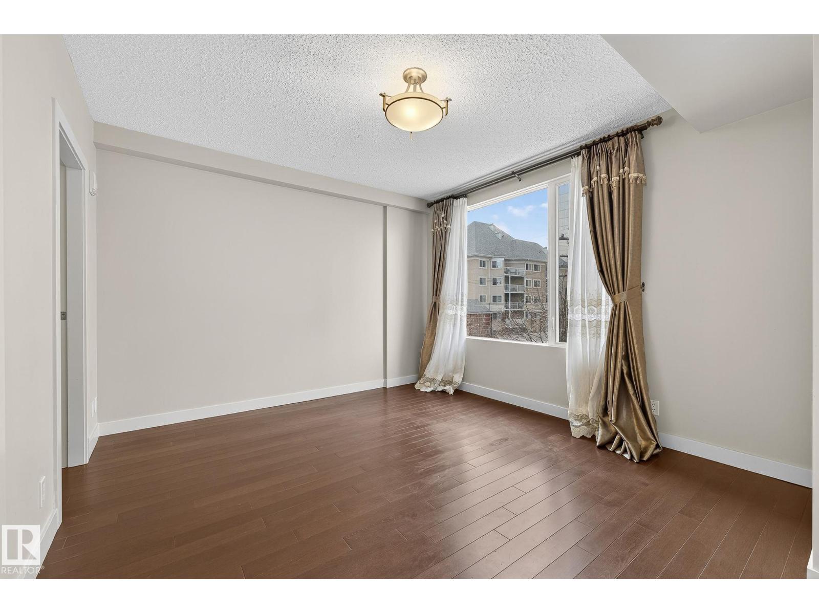 #203 10046 117 St Nw Property Photo 26