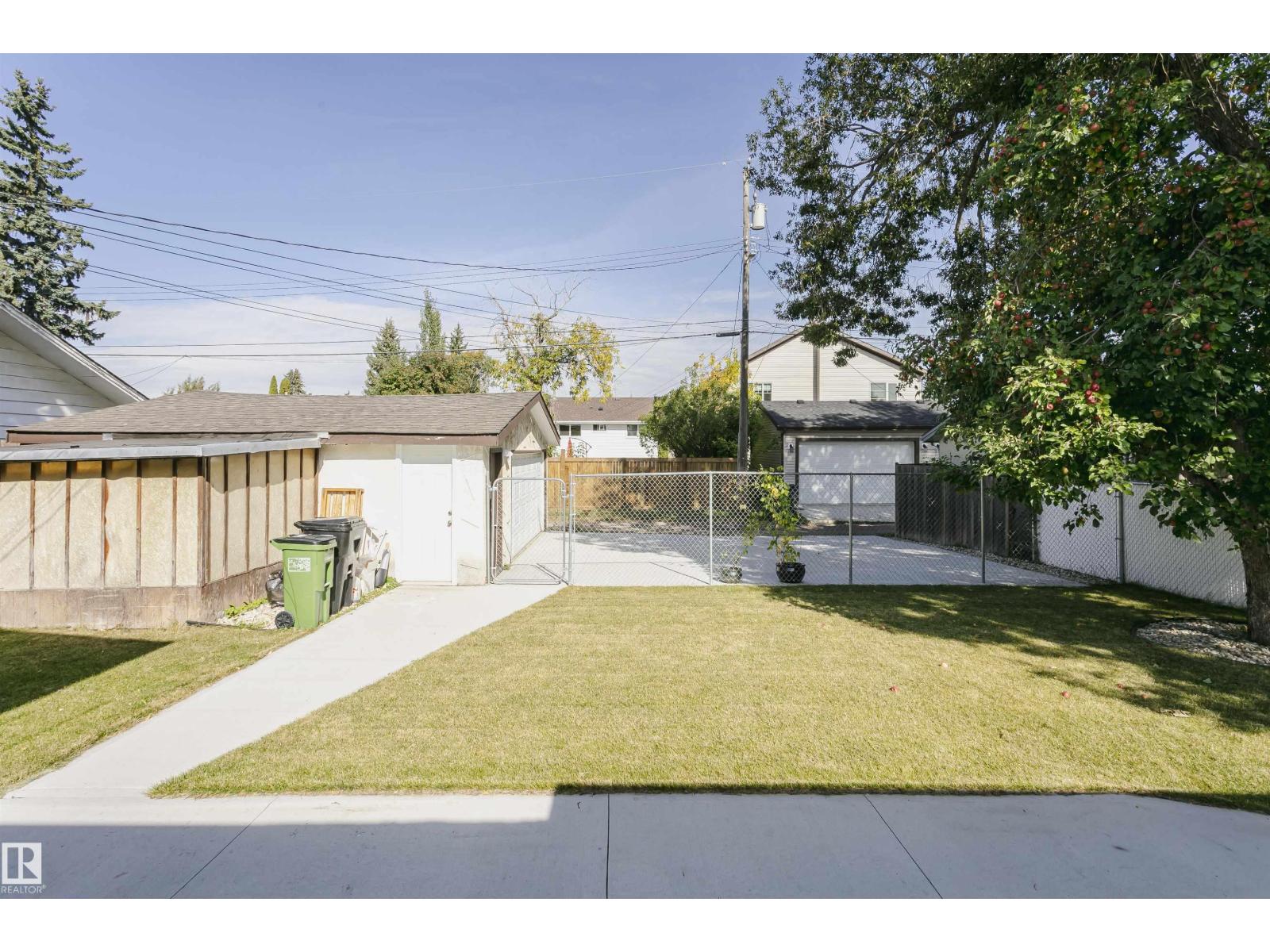 7204 92b Av Nw Property Photo 50