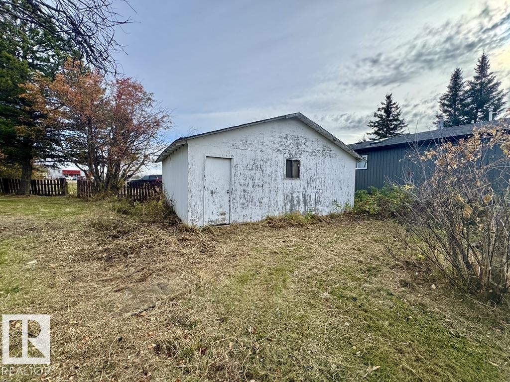 4009 1st St S Property Photo 19