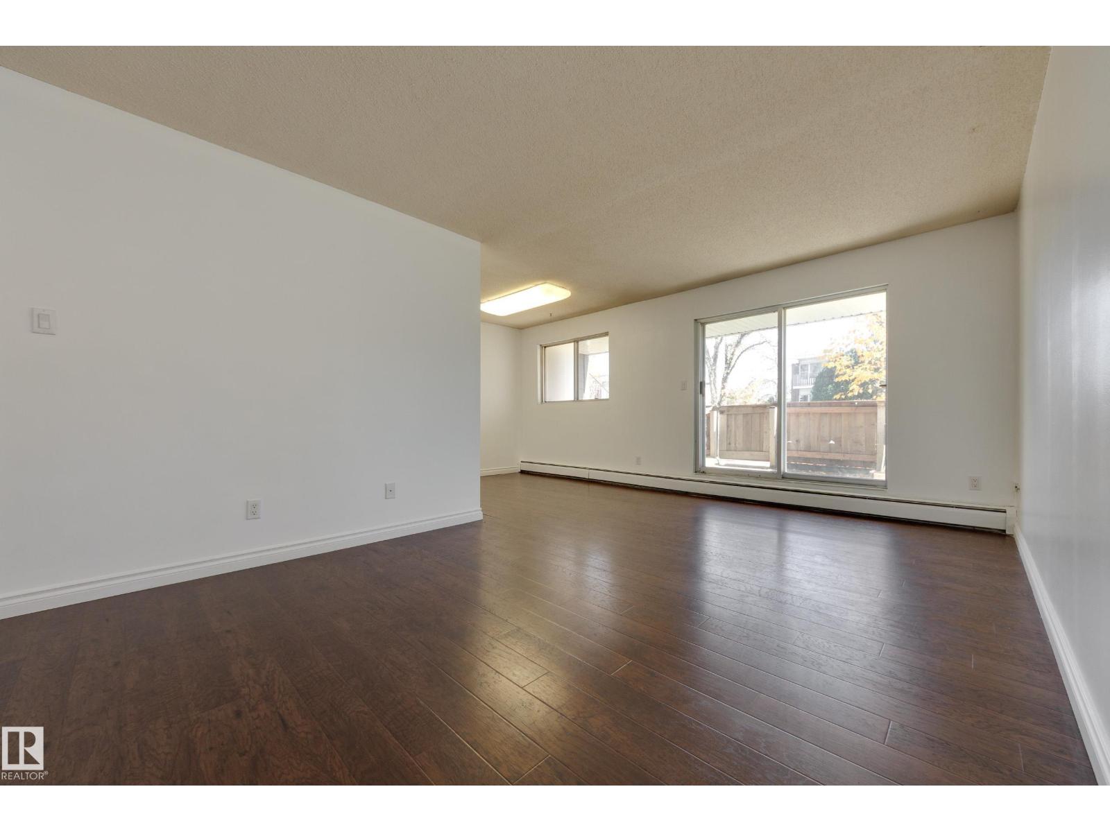 #4 10836 116 St Nw Property Photo 7