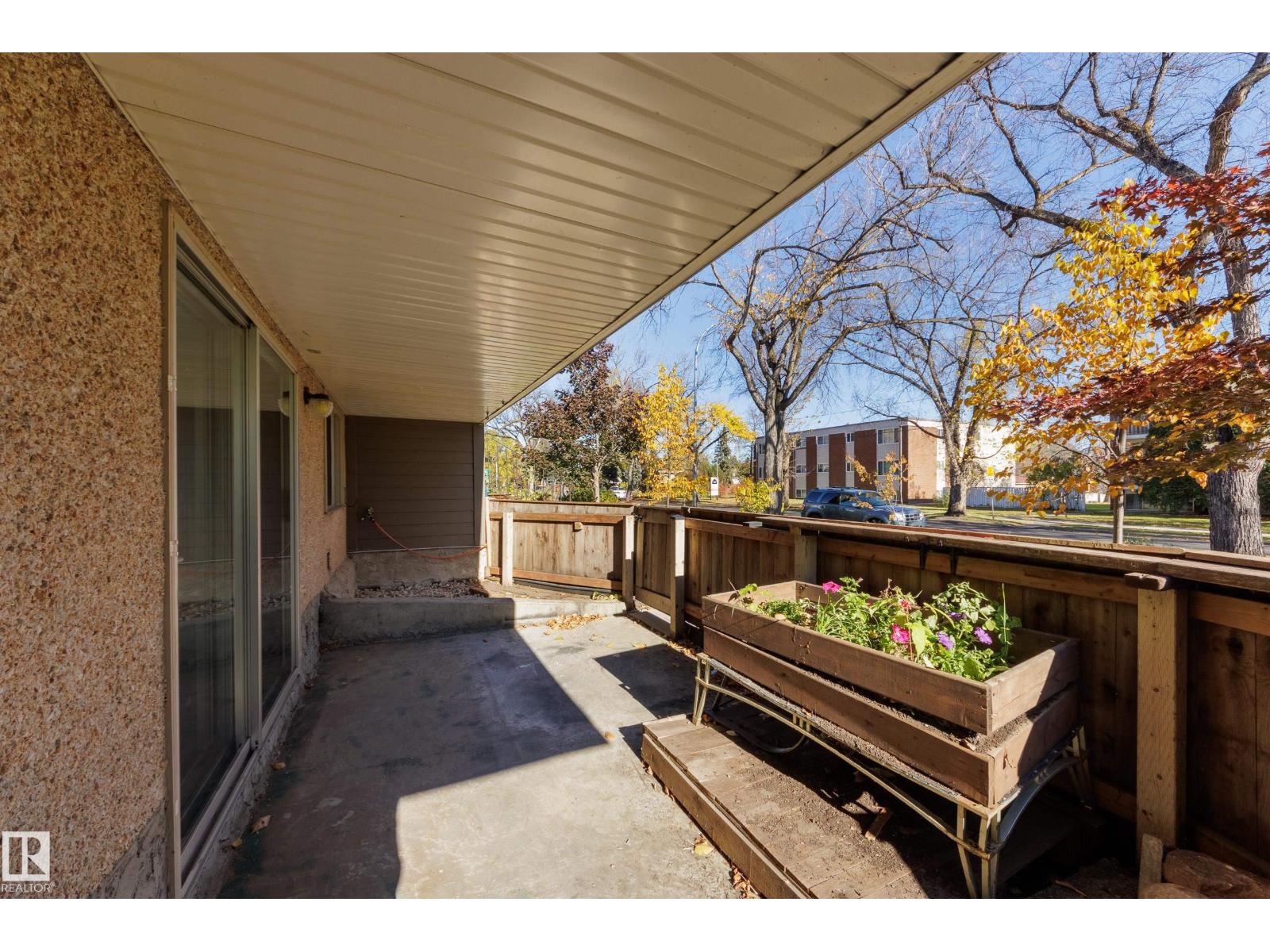 #4 10836 116 St Nw Property Photo 8