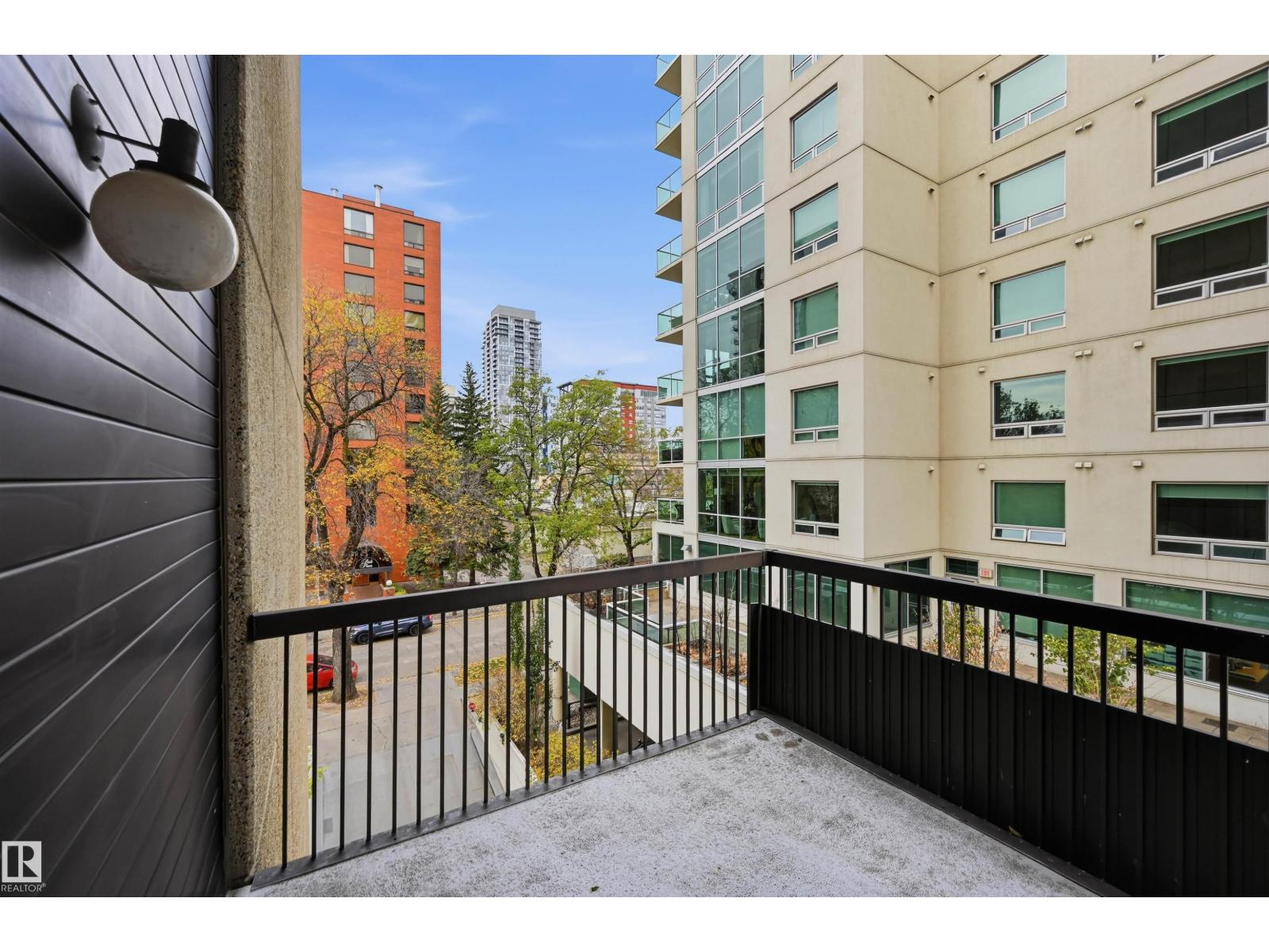 #407 10045 118 St Nw Property Photo 18