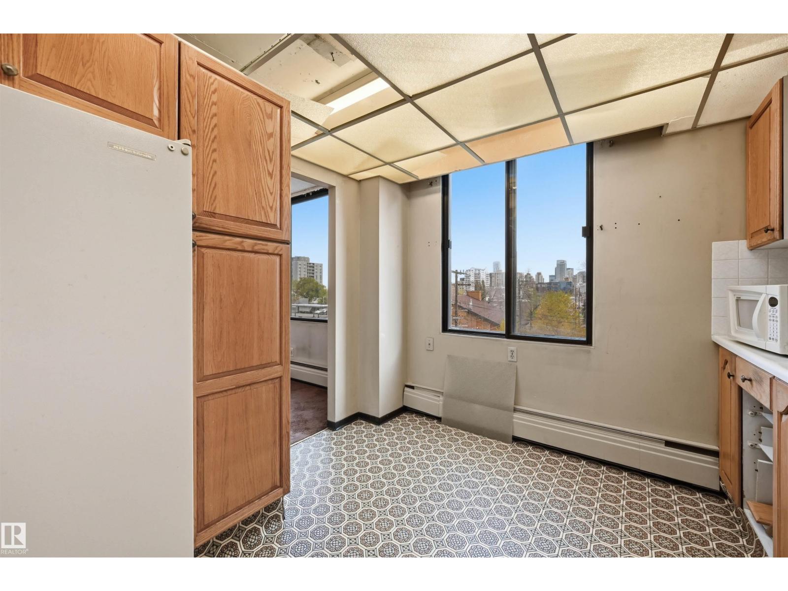 #407 10045 118 St Nw Property Photo 25