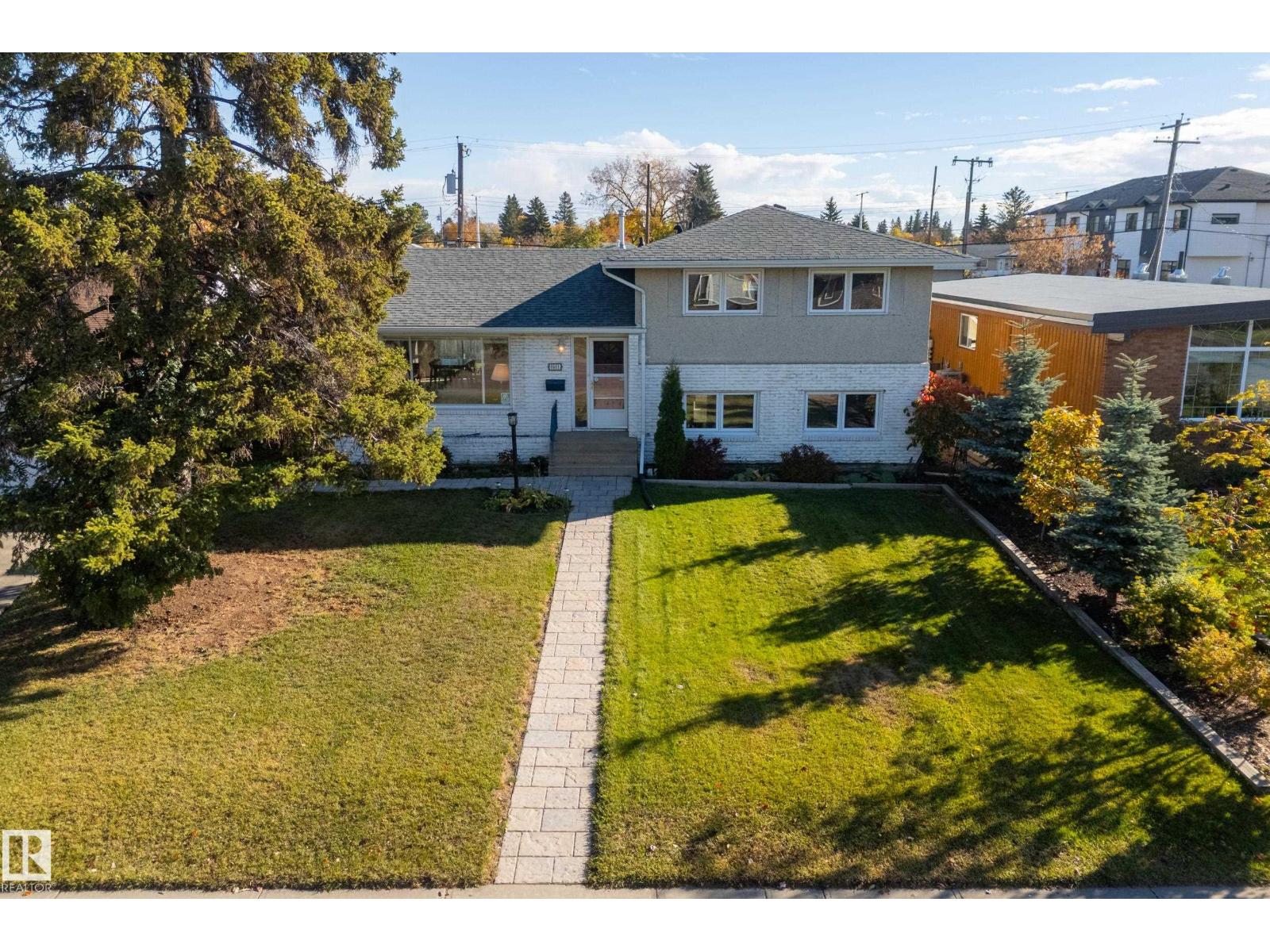 9011 157 St Nw Property Photo 13