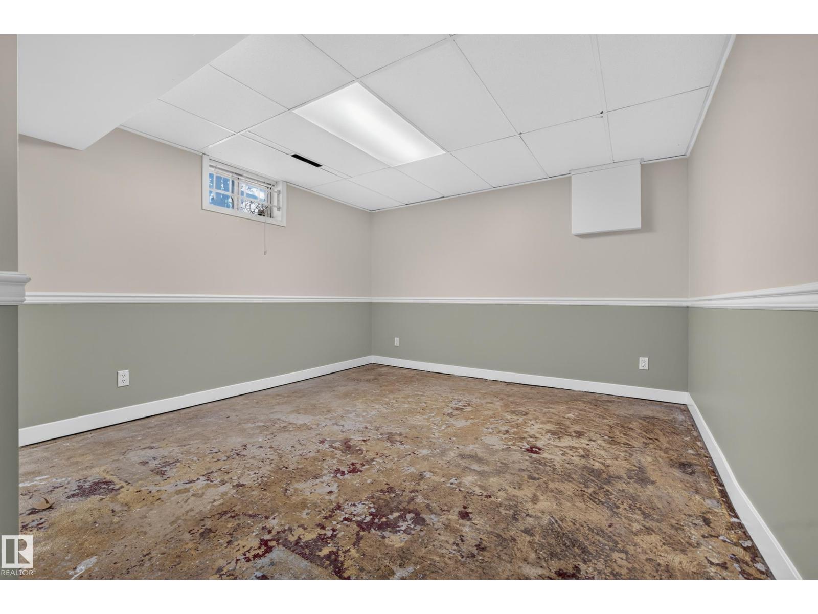 9011 157 St Nw Property Photo 52
