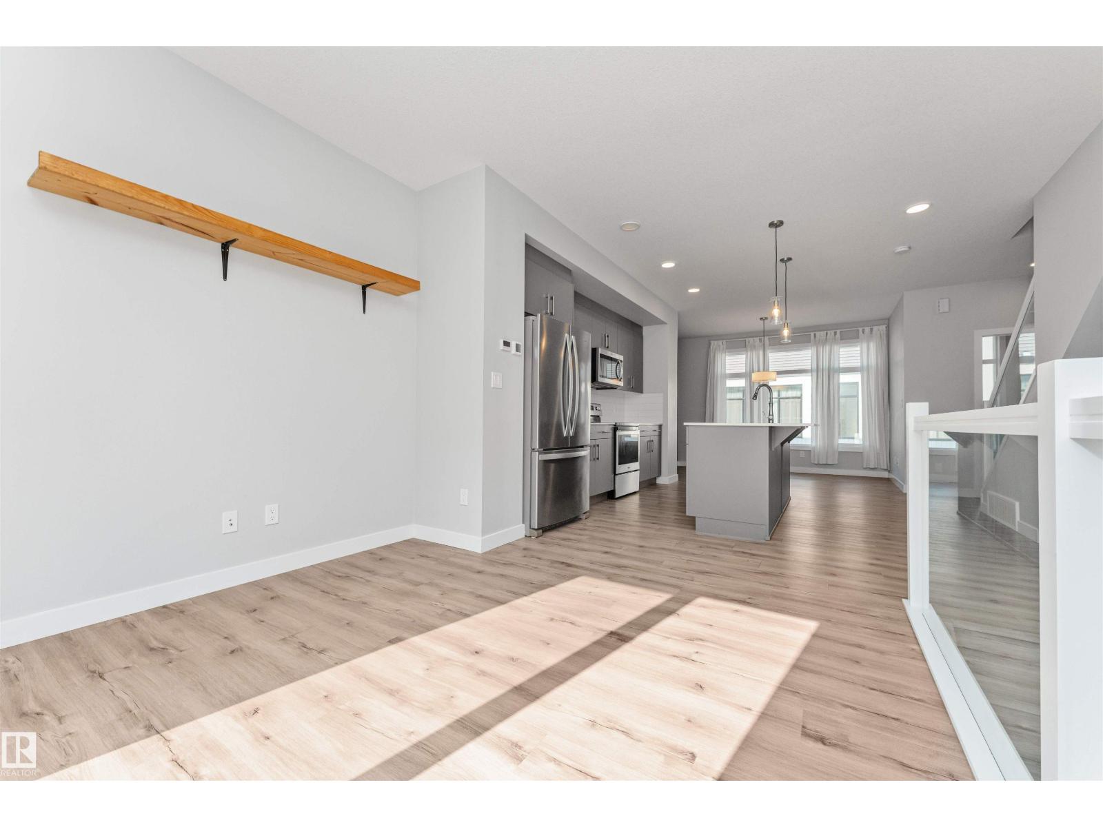 #17 1729 Keene Cr Sw Property Photo 14